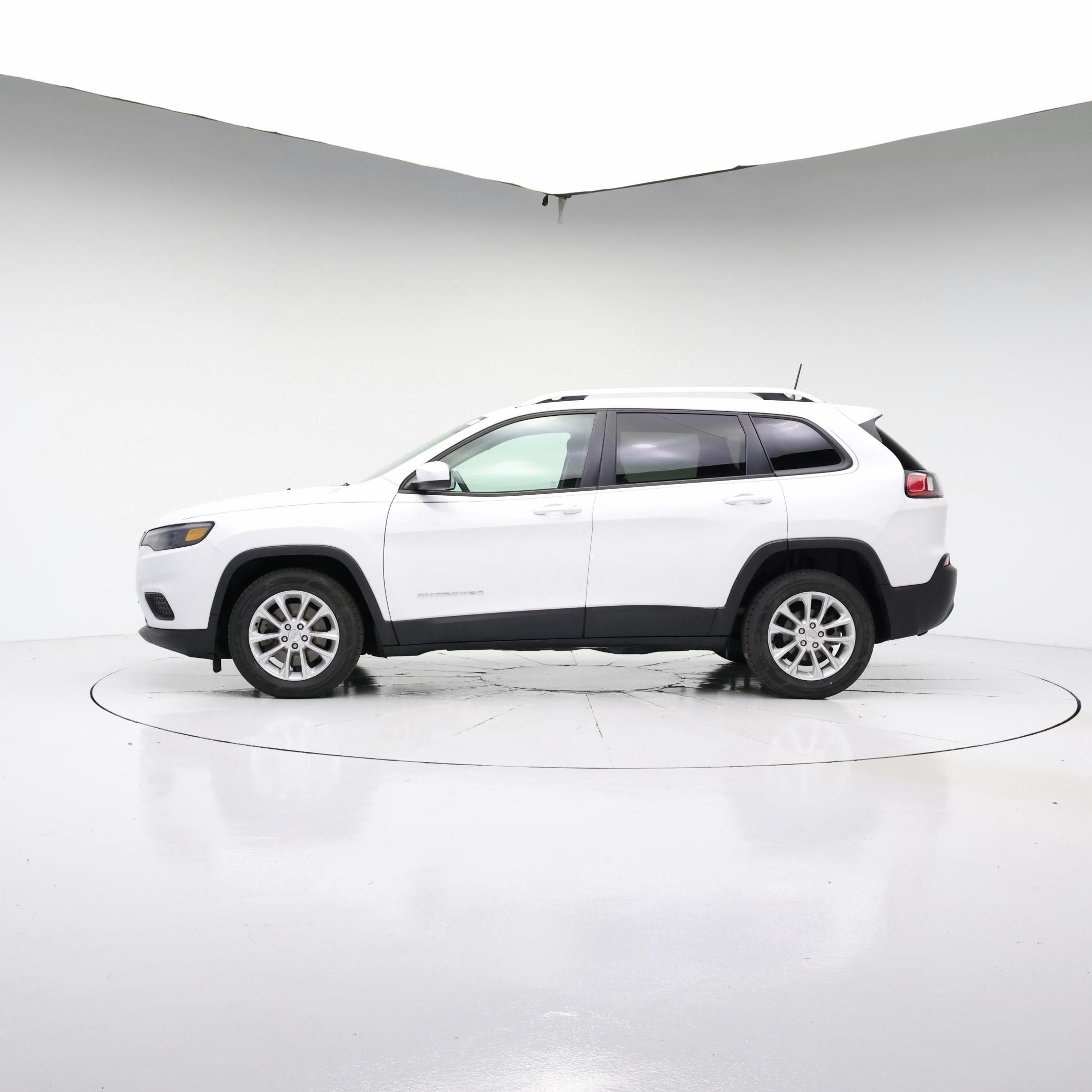 Thumbnail: 2020 Jeep Cherokee - 3