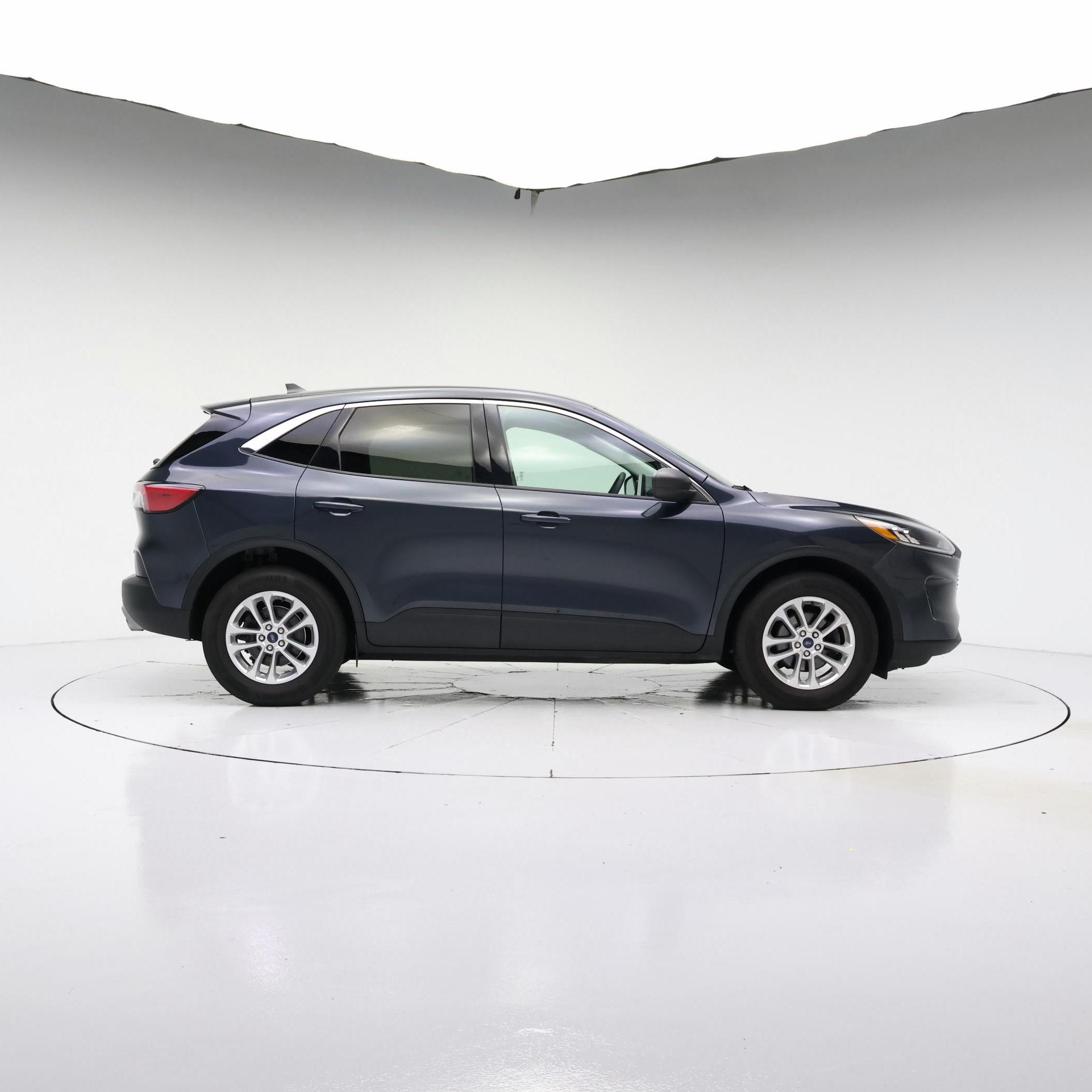 Thumbnail: 2022 Ford Escape - 7