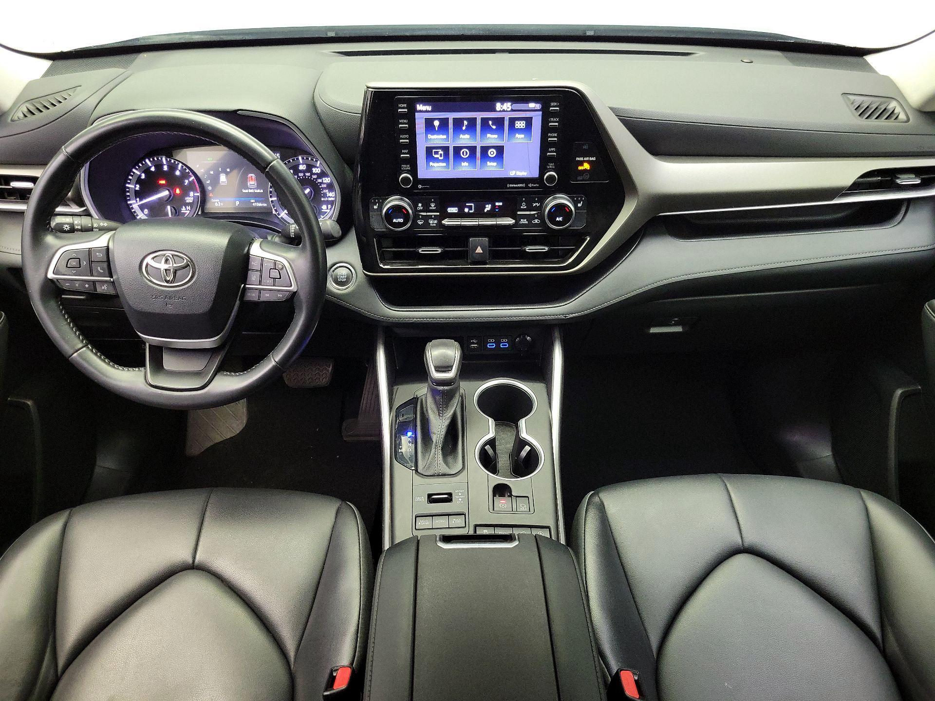 Thumbnail: 2022 Toyota Highlander - 9