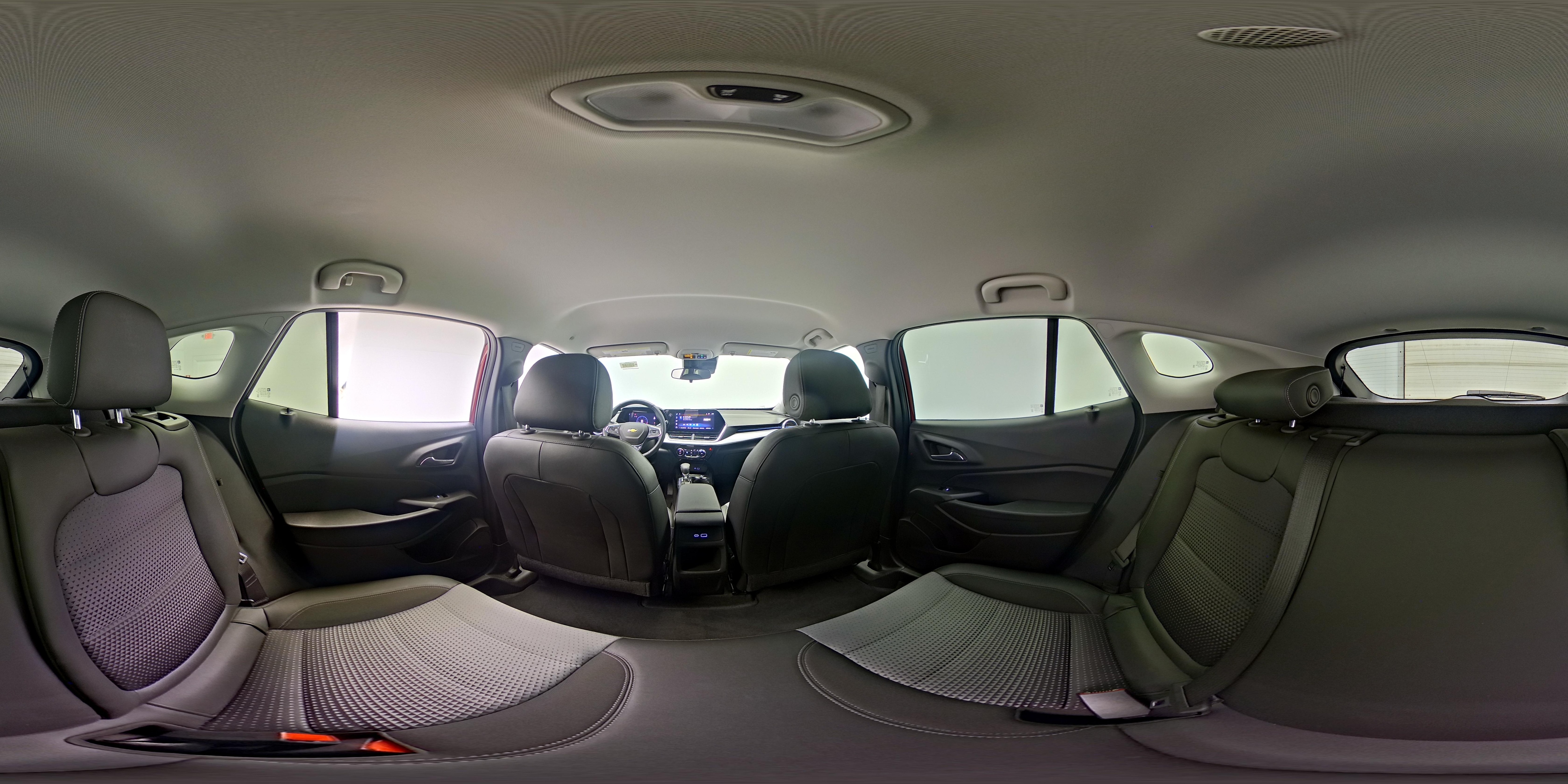 2025 Chevrolet Trax LT - Photo 25