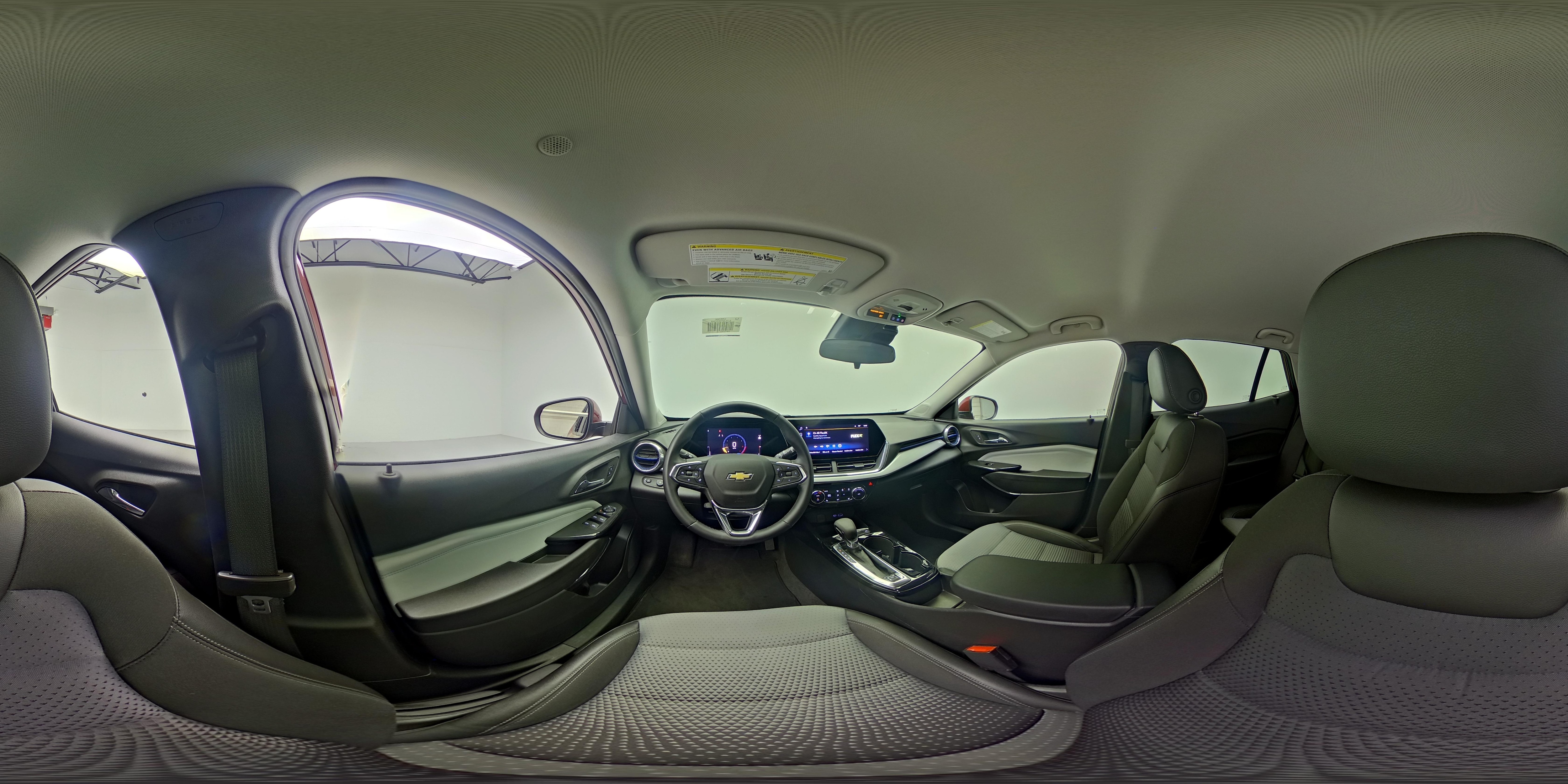 2025 Chevrolet Trax LT - Photo 26