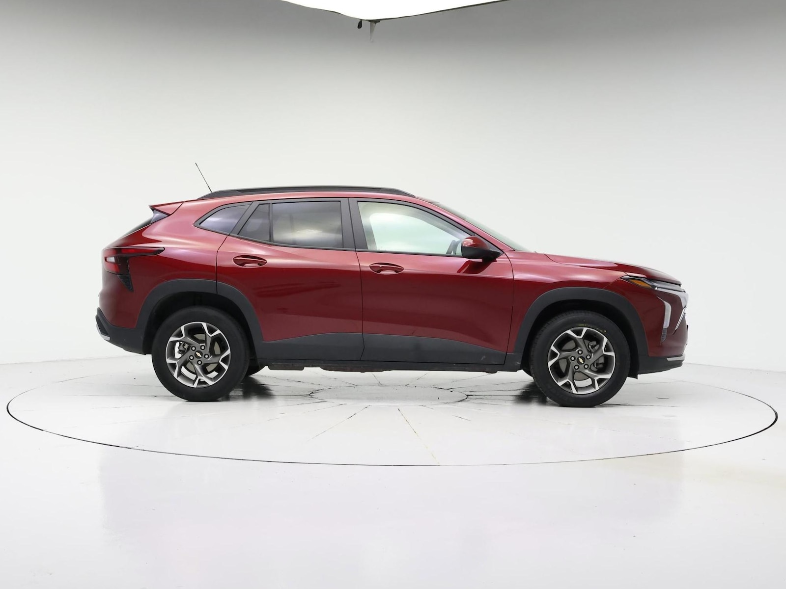 2025 Chevrolet Trax LT - Photo 8