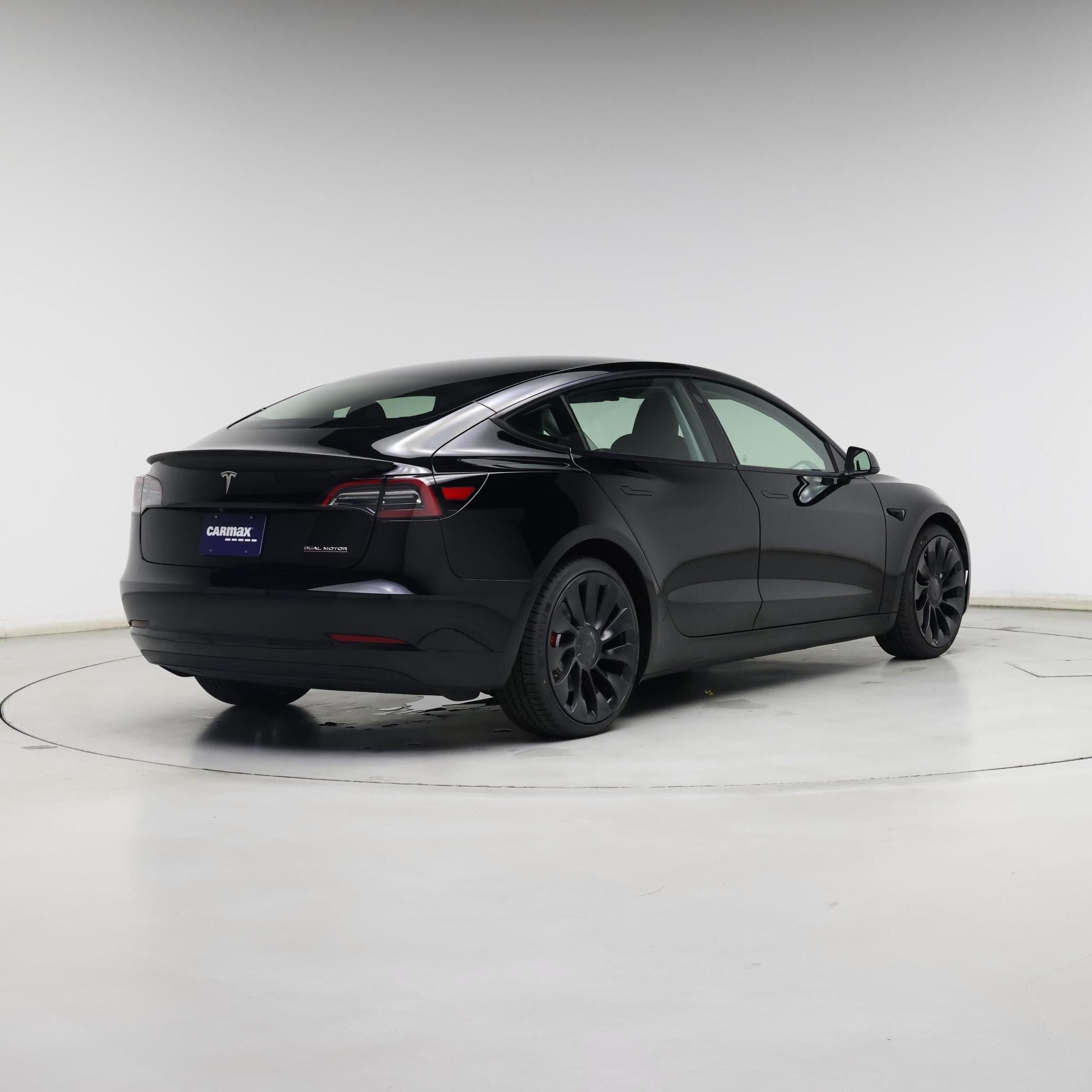 Thumbnail: 2023 Tesla Model 3 - 8
