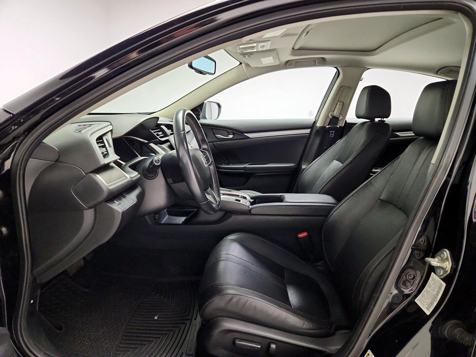 Thumbnail: 2016 Honda Civic - 11
