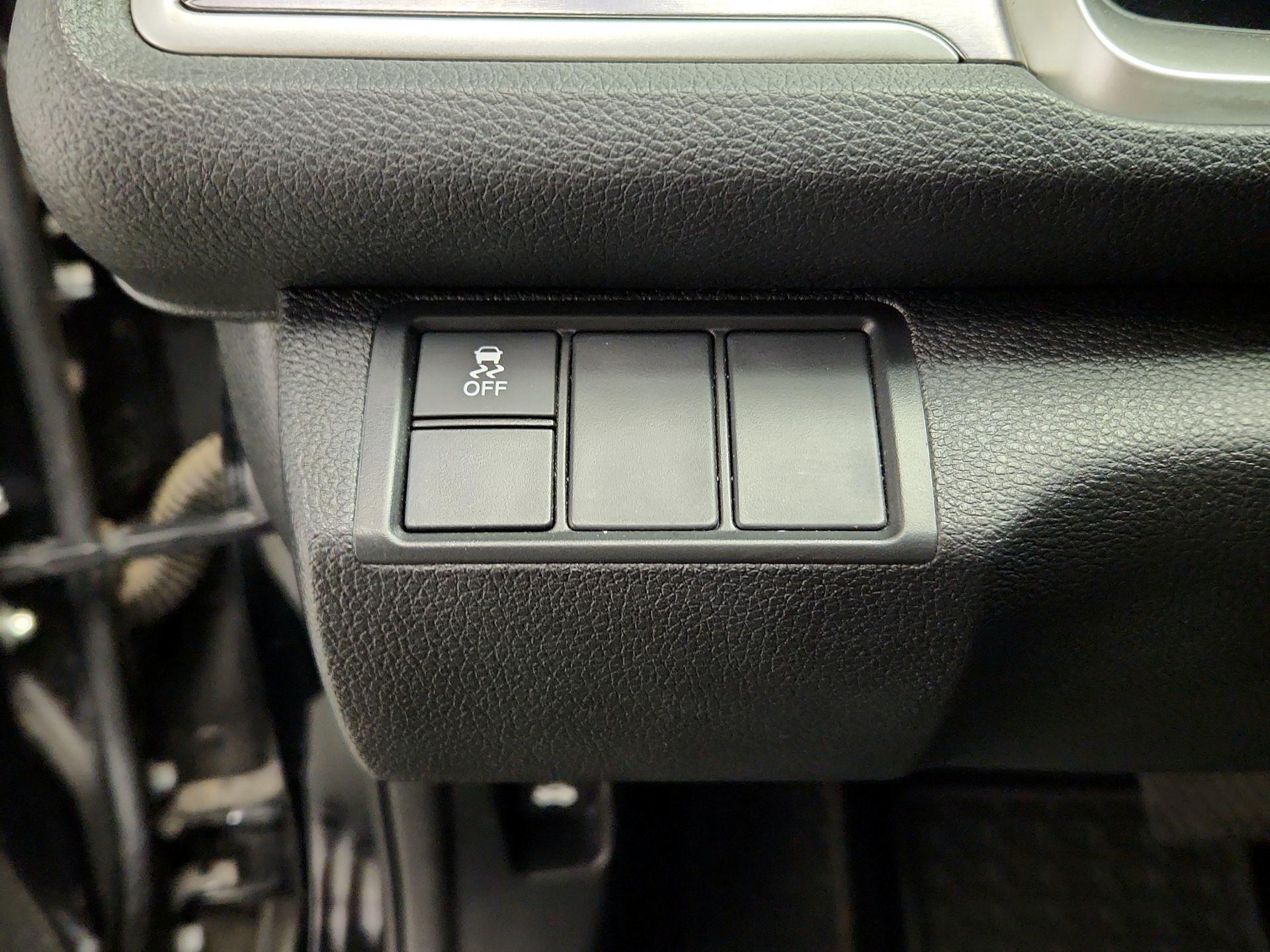 Thumbnail: 2016 Honda Civic - 13