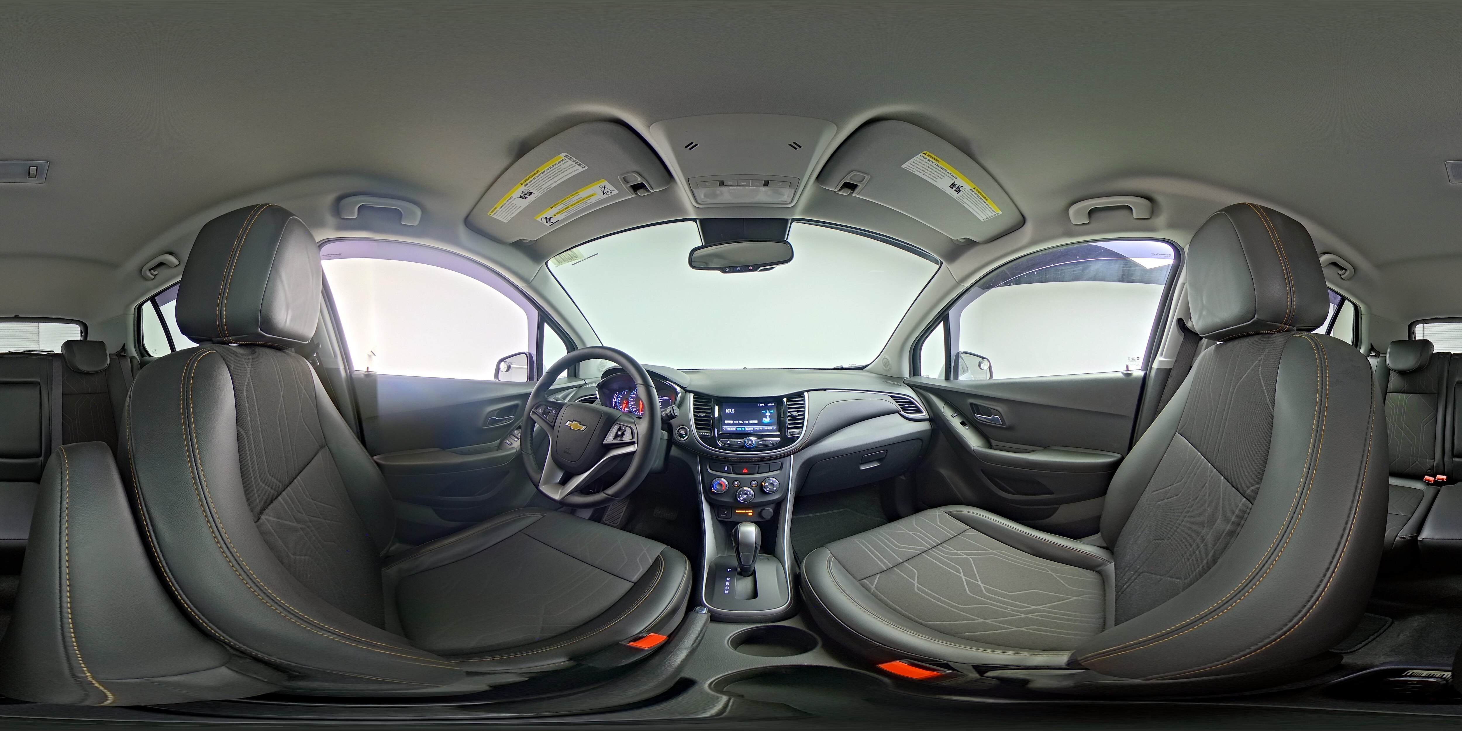 2017 Chevrolet Trax LT - Photo 24