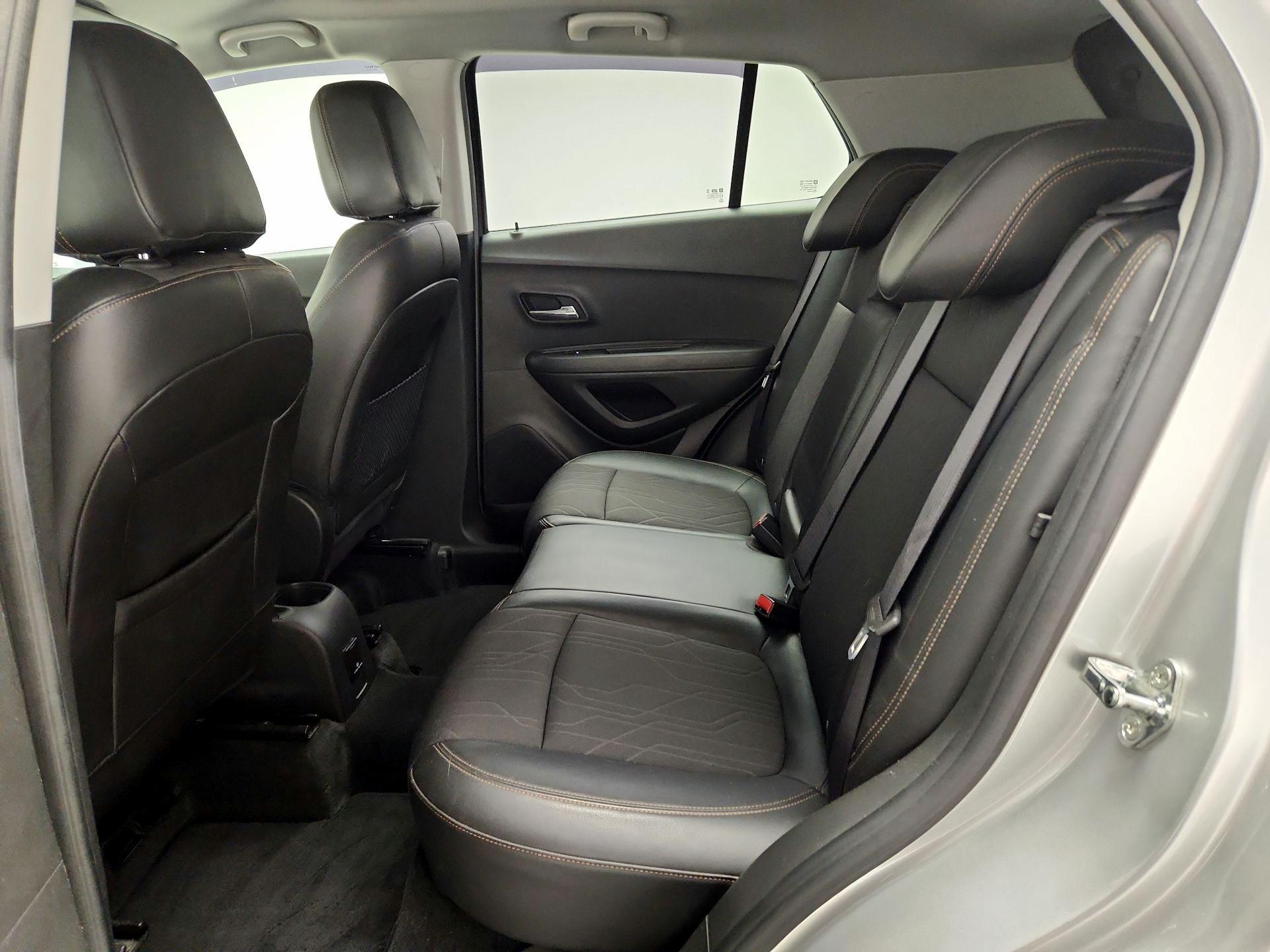 Thumbnail: 2017 Chevrolet Trax - 19