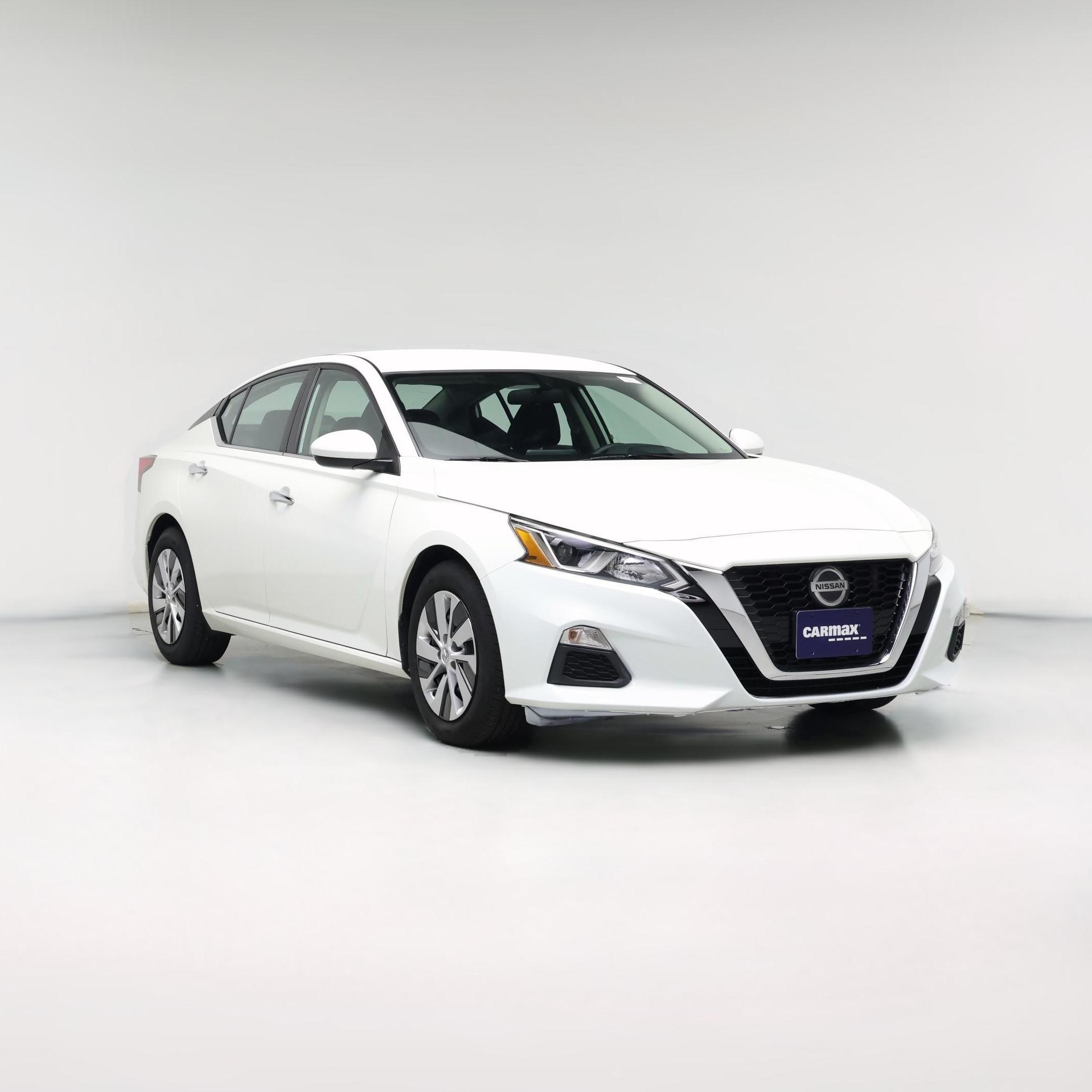 Thumbnail: 2020 Nissan Altima - 1
