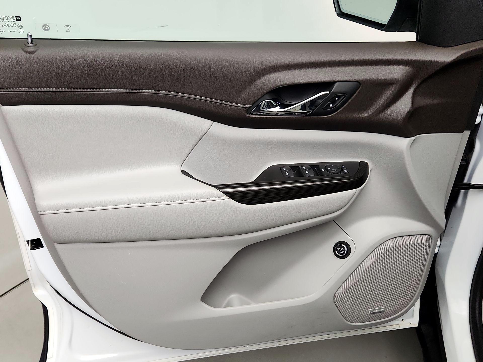 Thumbnail: 2019 GMC Acadia - 12