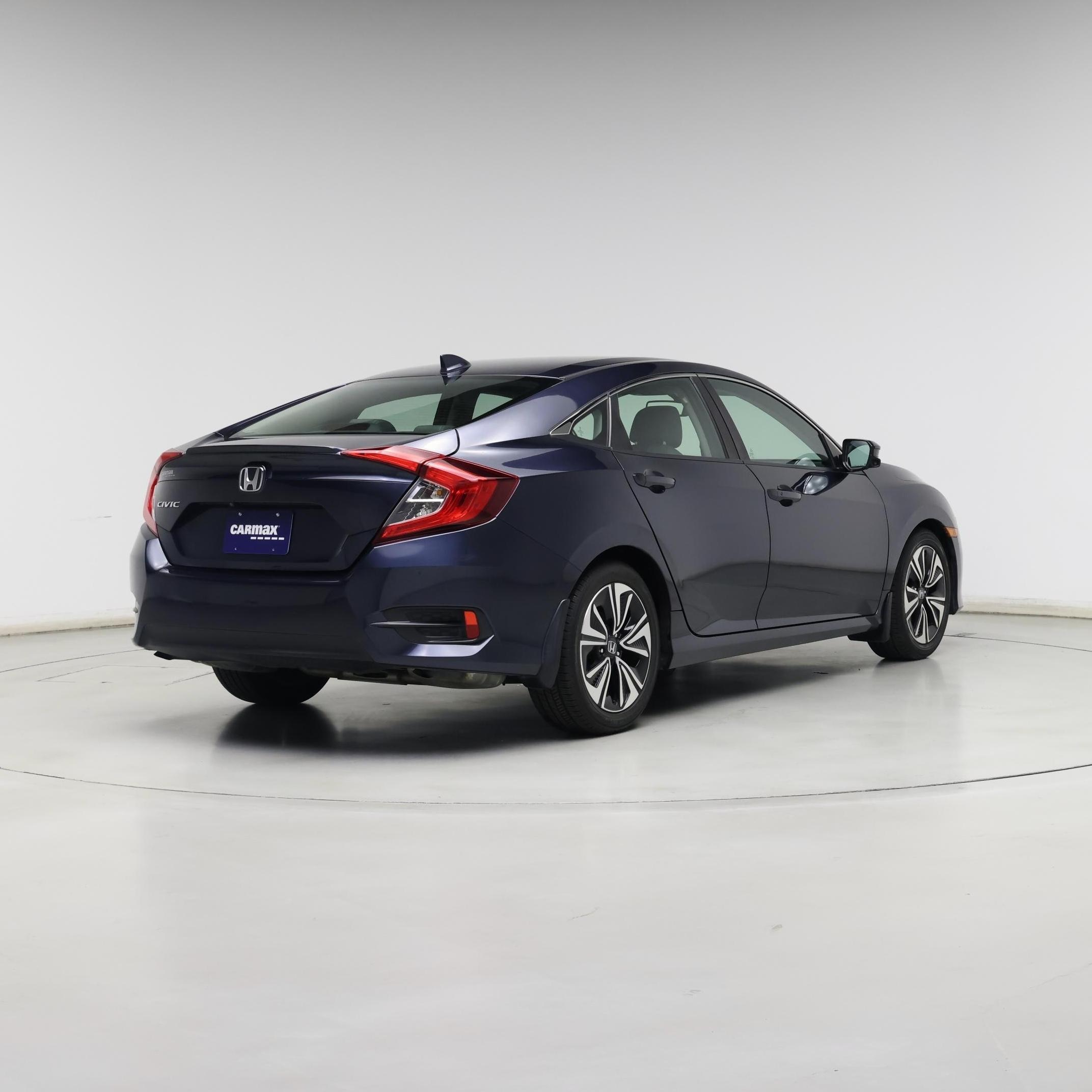 Thumbnail: 2017 Honda Civic - 8