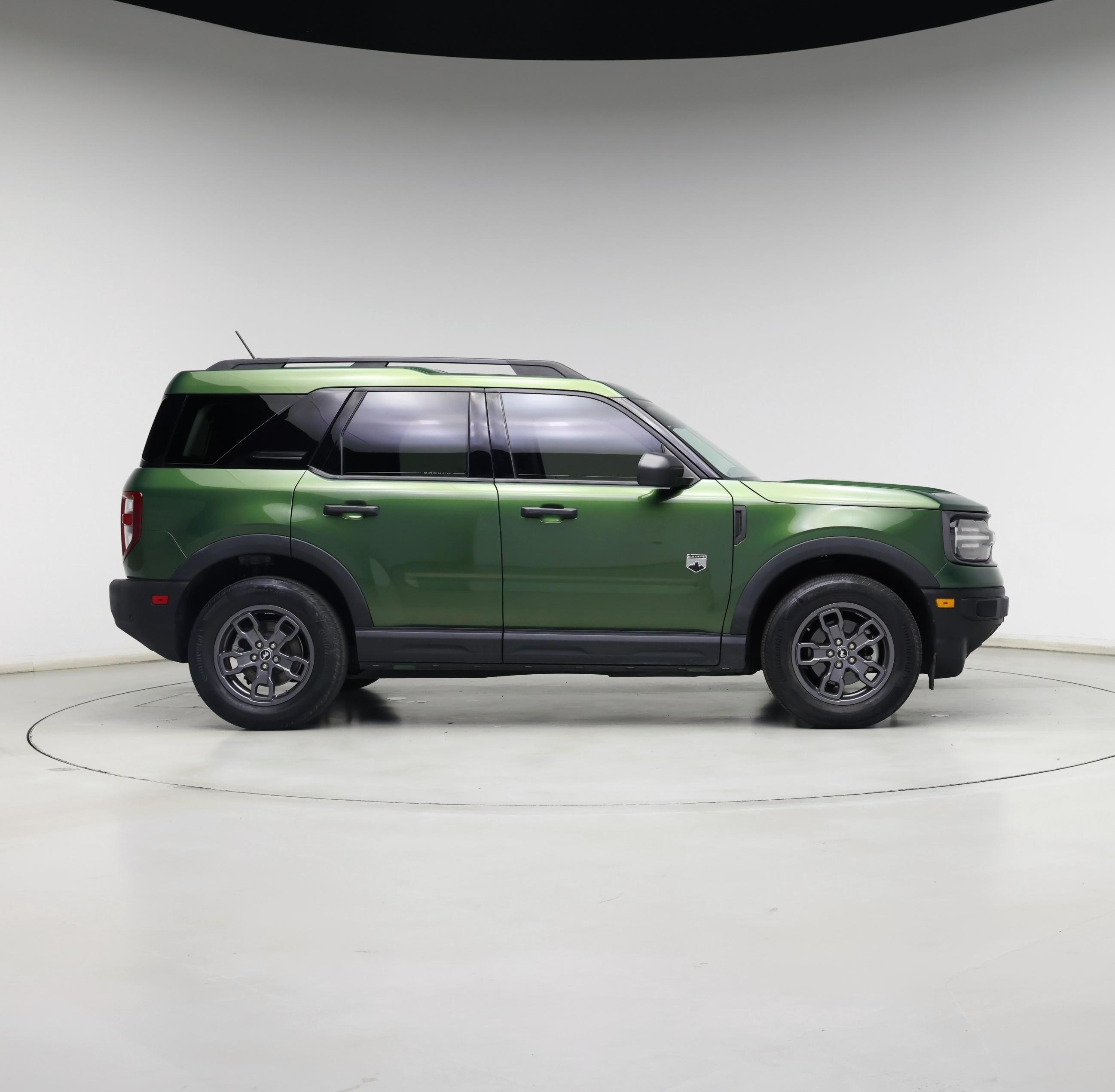 Thumbnail: 2023 Ford Bronco Sport - 7