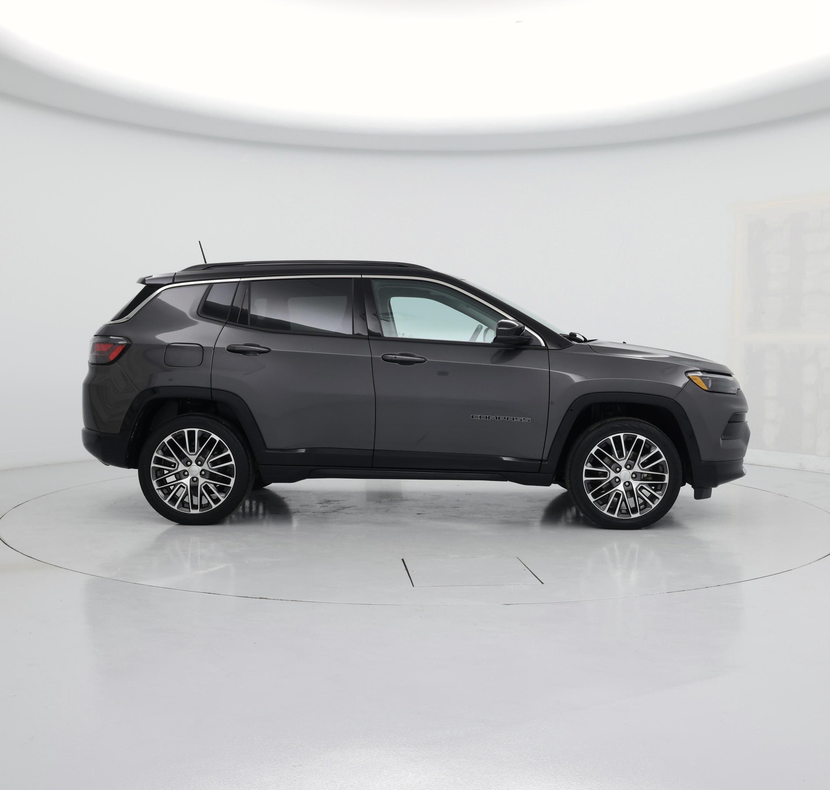 Thumbnail: 2022 Jeep Compass - 7