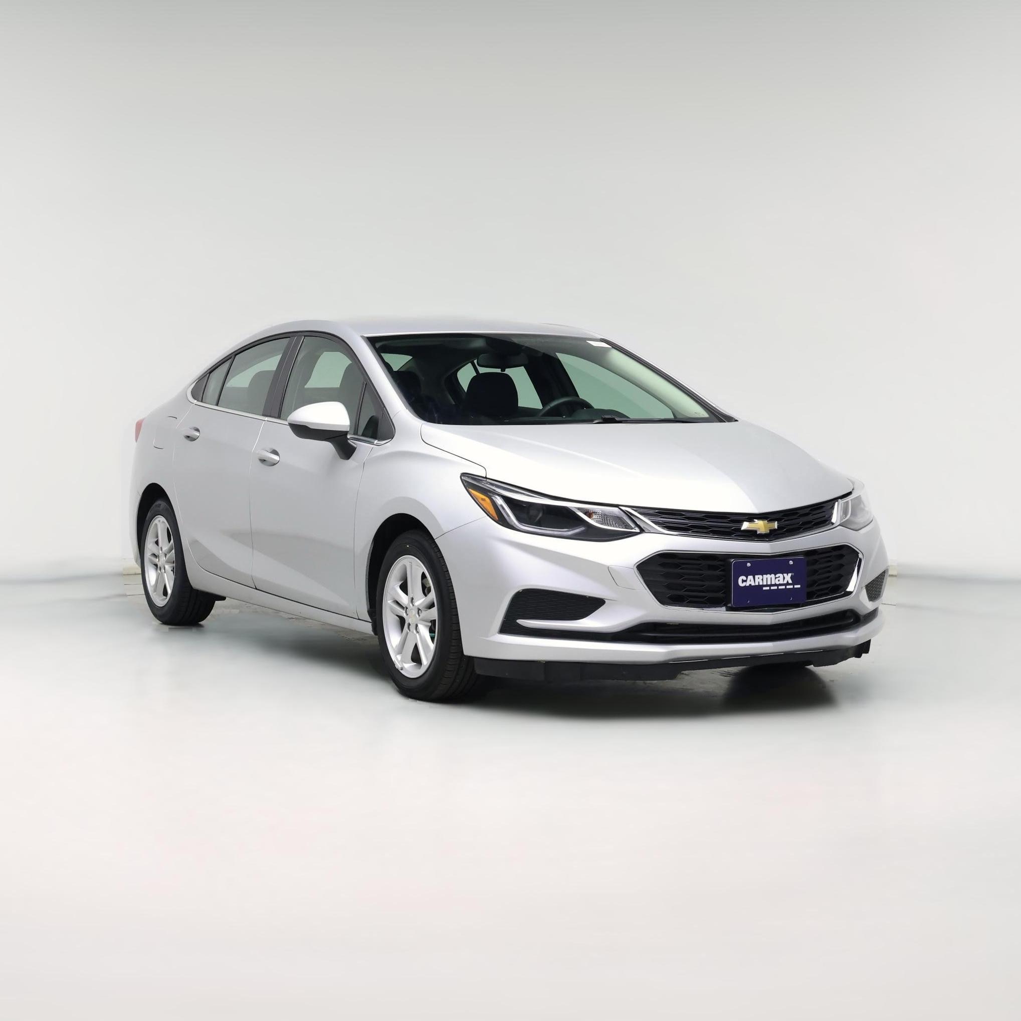 Thumbnail: 2018 Chevrolet Cruze - 1