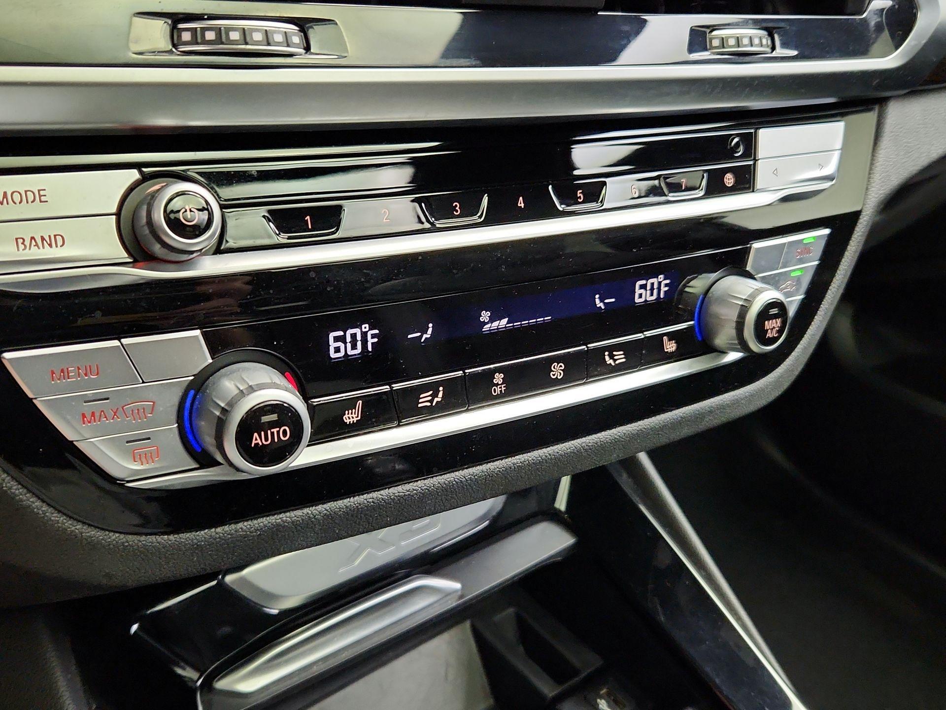 Thumbnail: 2020 BMW X3 - 17