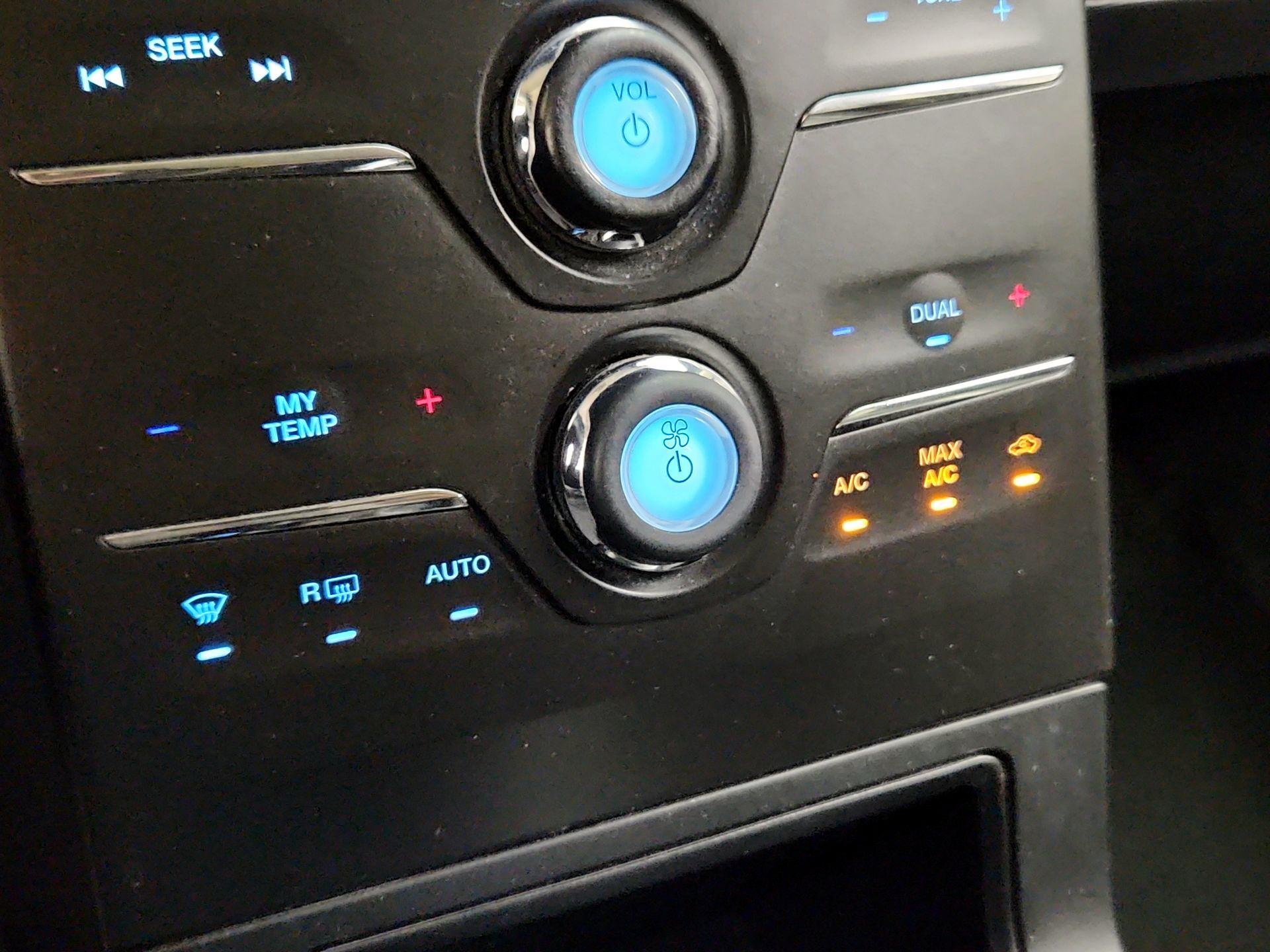 Thumbnail: 2014 Ford Flex - 16