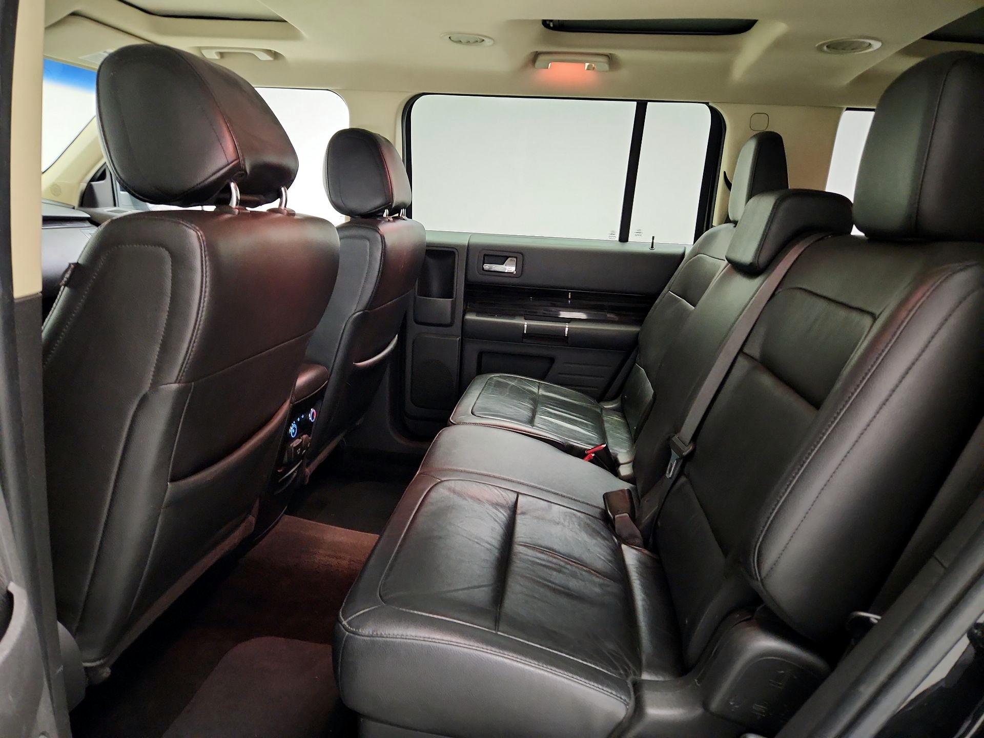Thumbnail: 2014 Ford Flex - 19