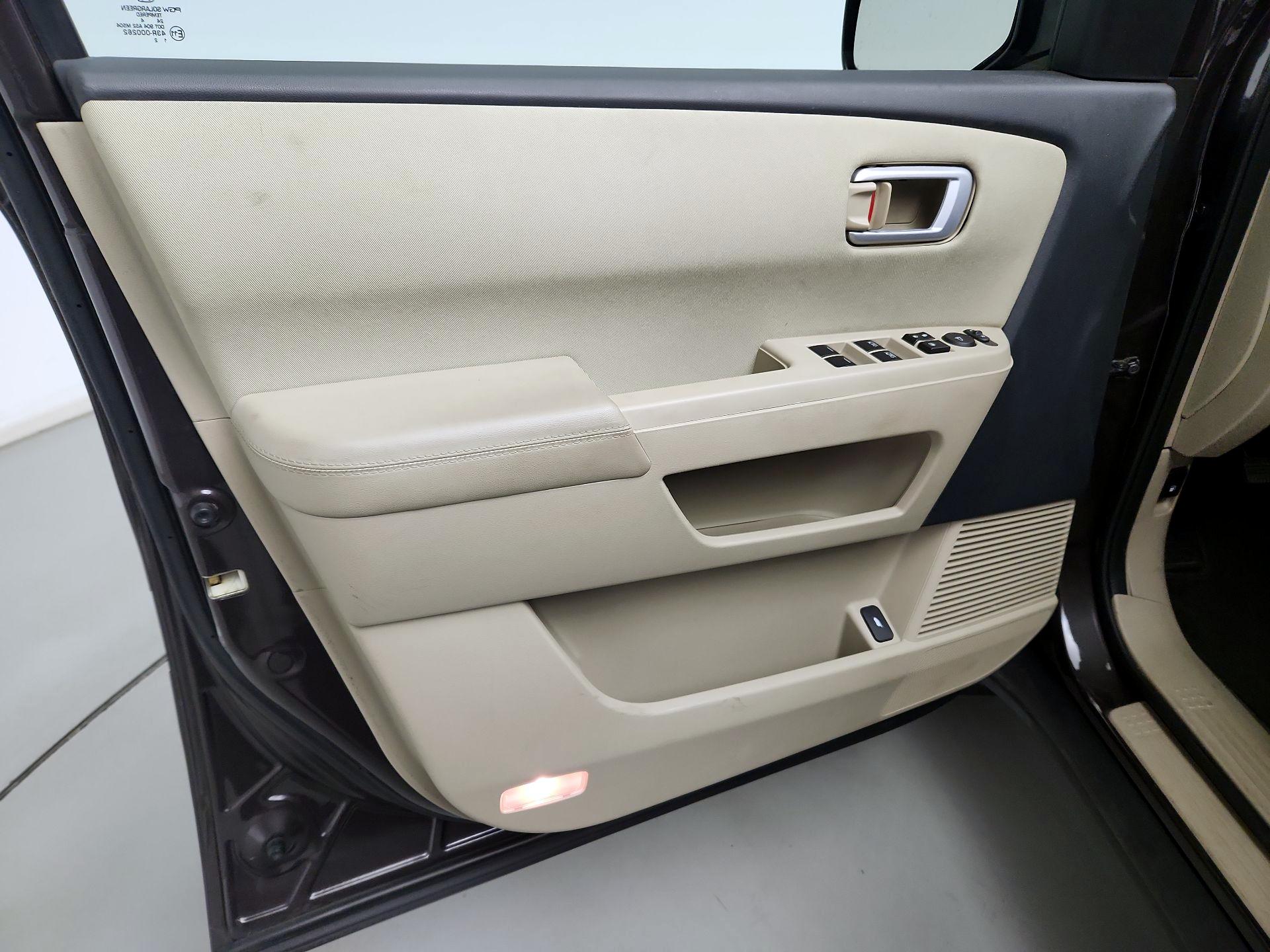 Thumbnail: 2014 Honda Pilot - 12