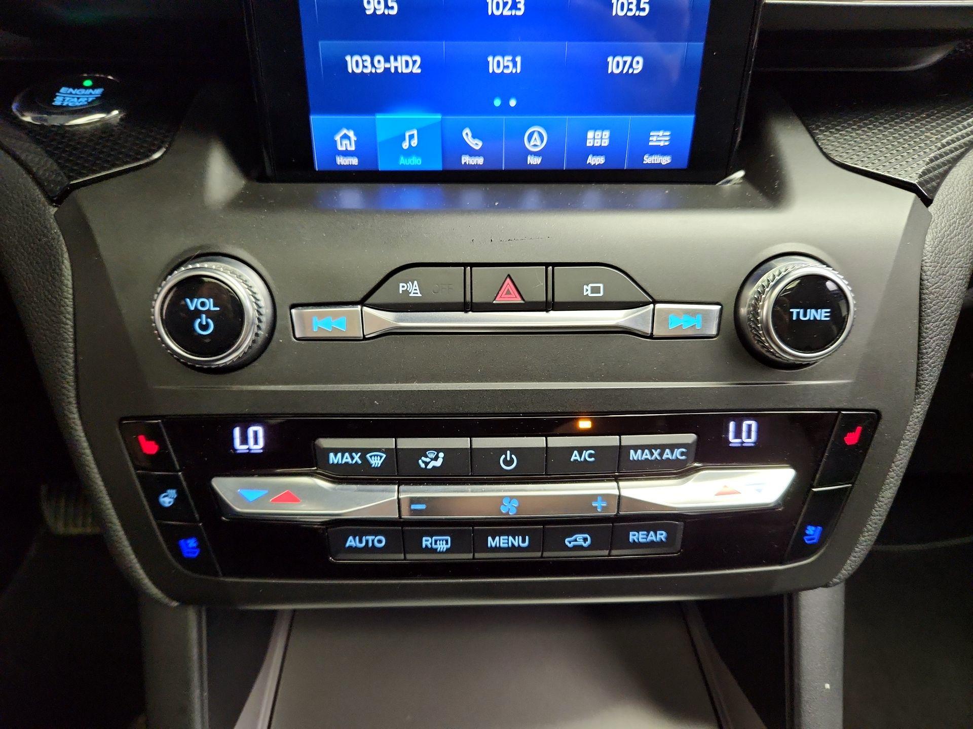 Thumbnail: 2020 Ford Explorer - 17
