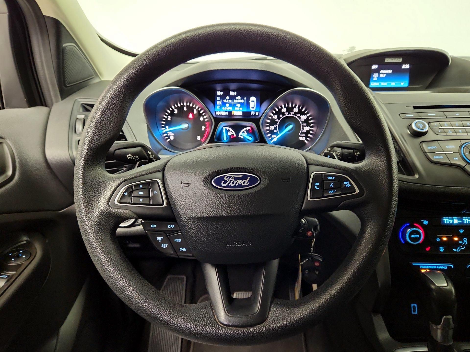 Thumbnail: 2017 Ford Escape - 10