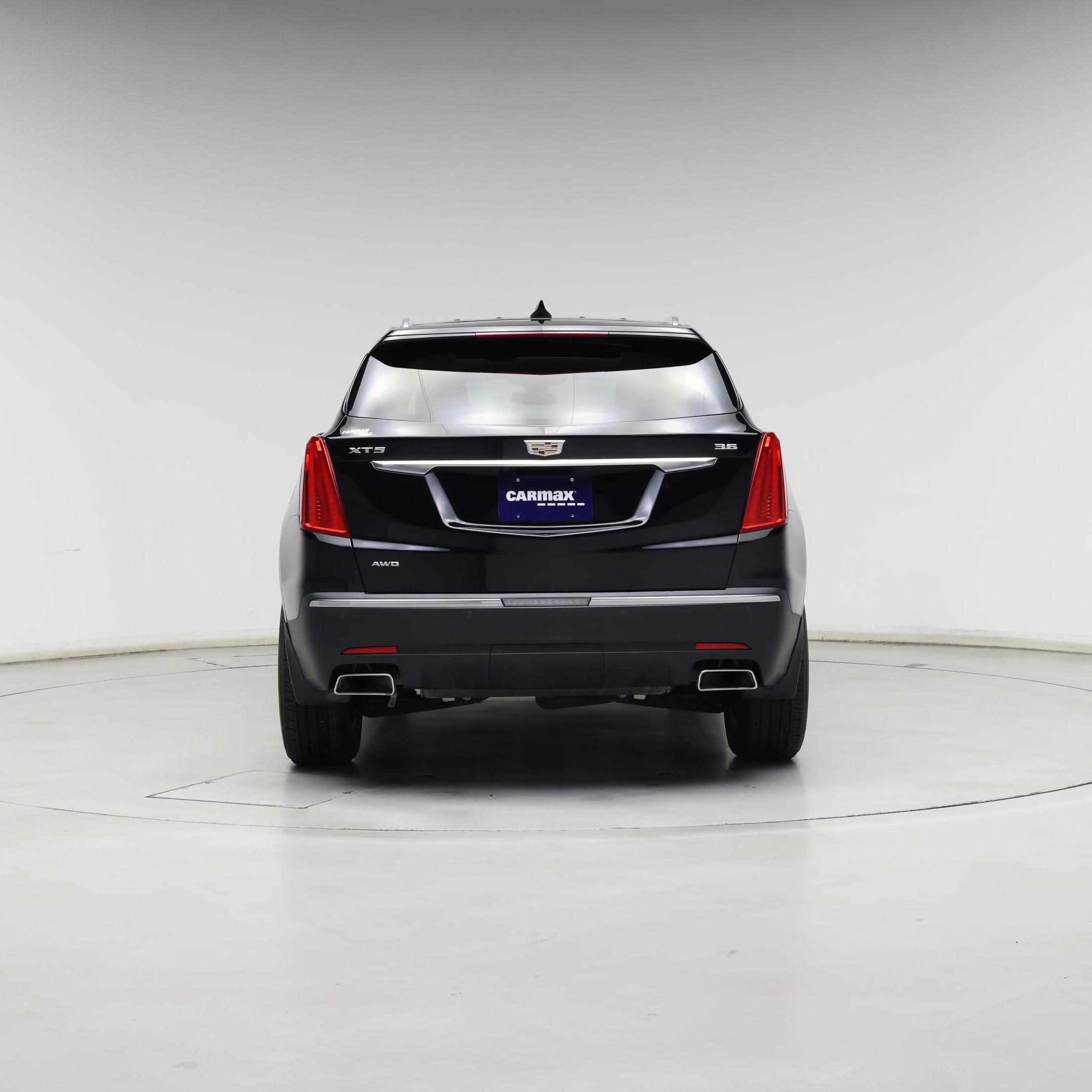 Thumbnail: 2019 Cadillac XT5 - 6