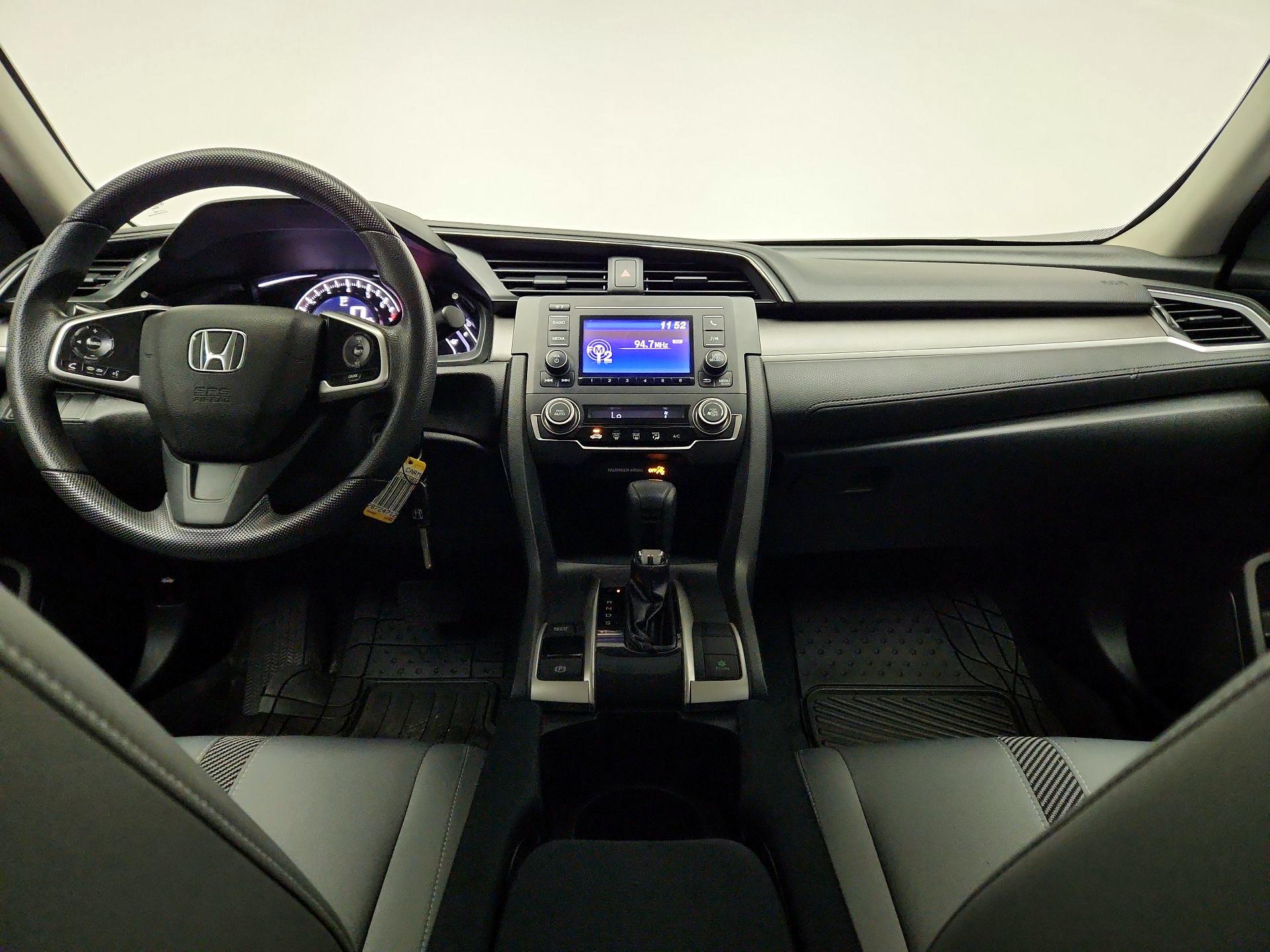 Thumbnail: 2016 Honda Civic - 9