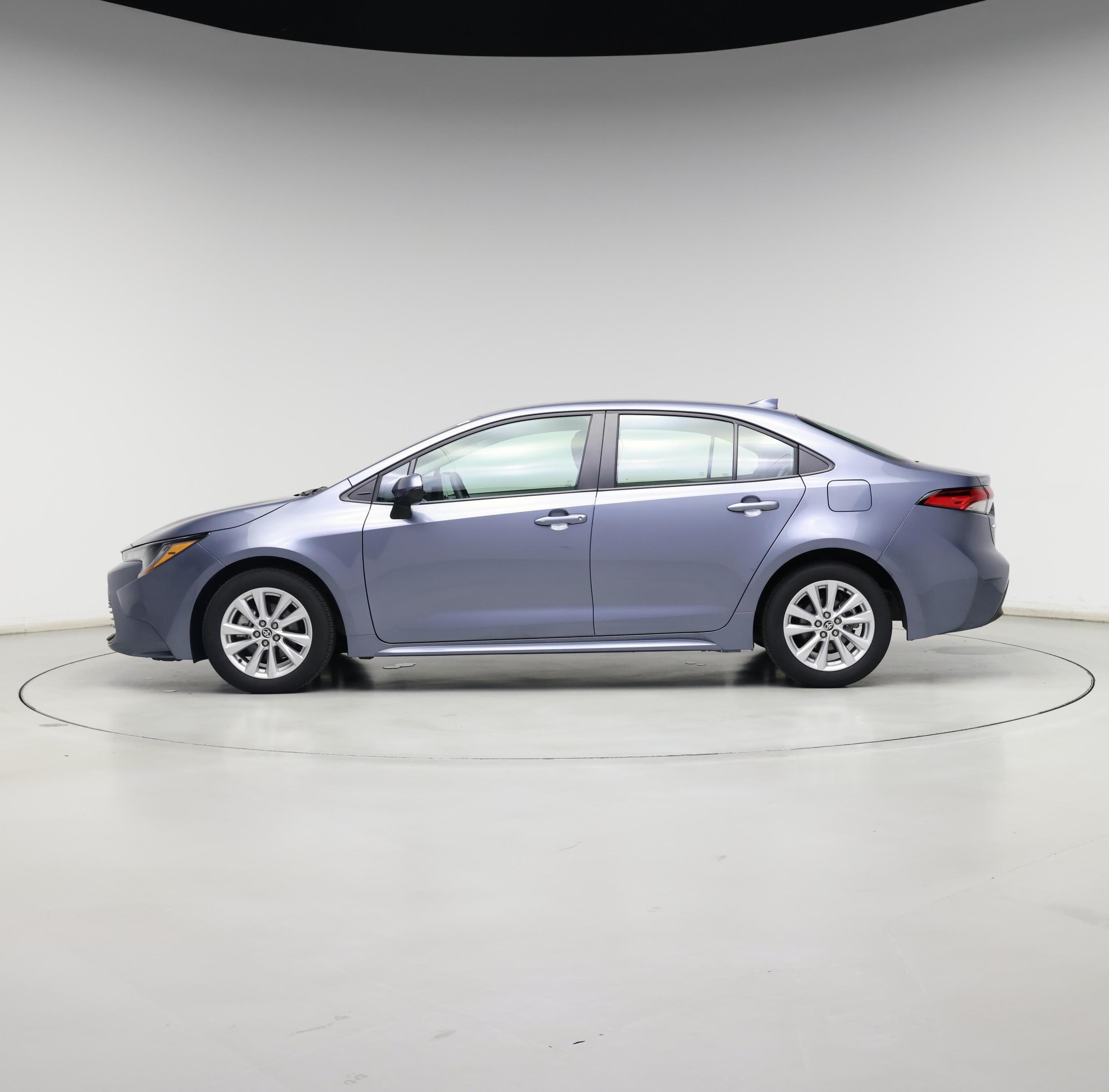 Thumbnail: 2025 Toyota Corolla - 3