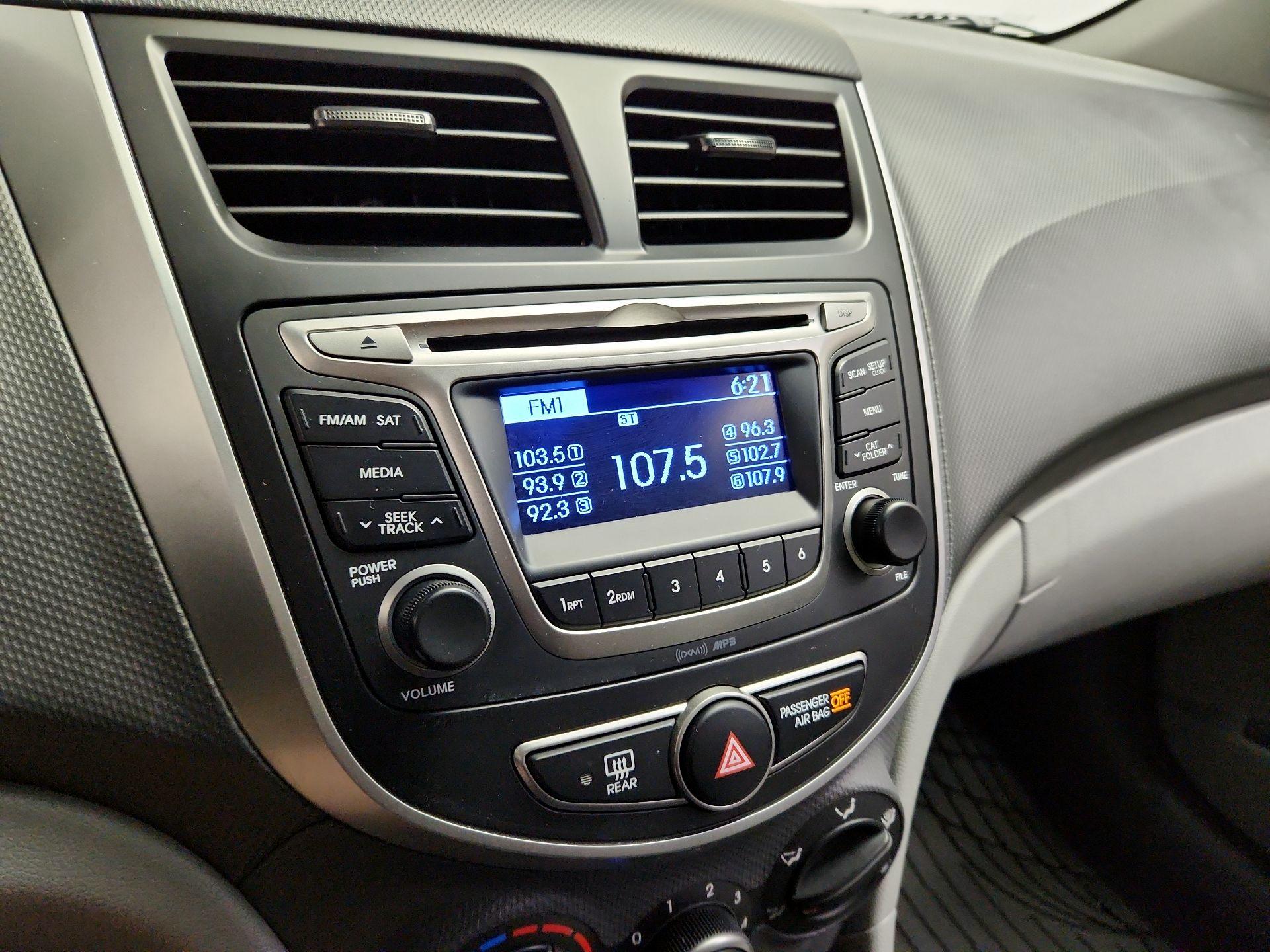 Thumbnail: 2016 Hyundai Accent - 14