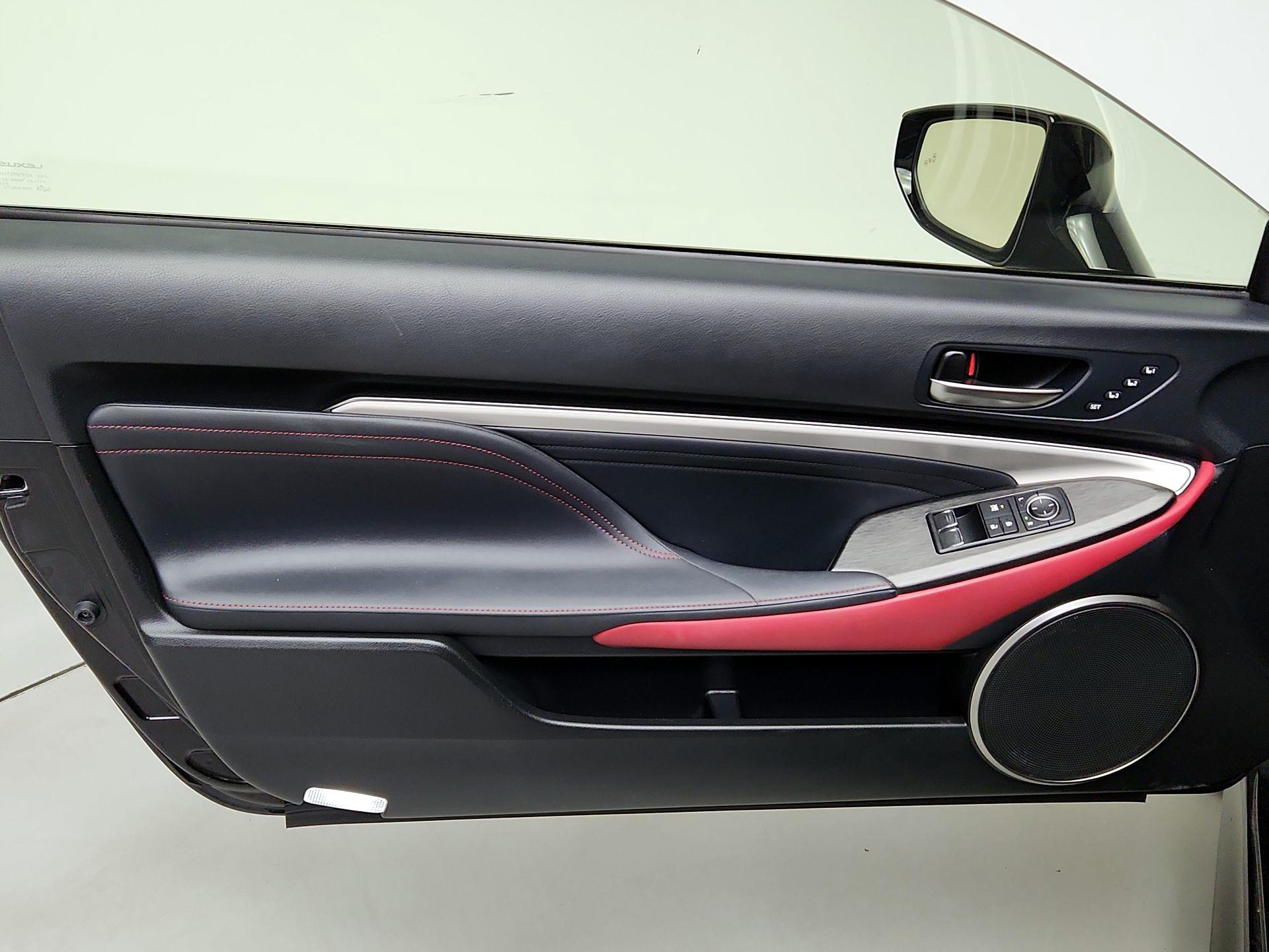 Thumbnail: 2022 Lexus RC - 12