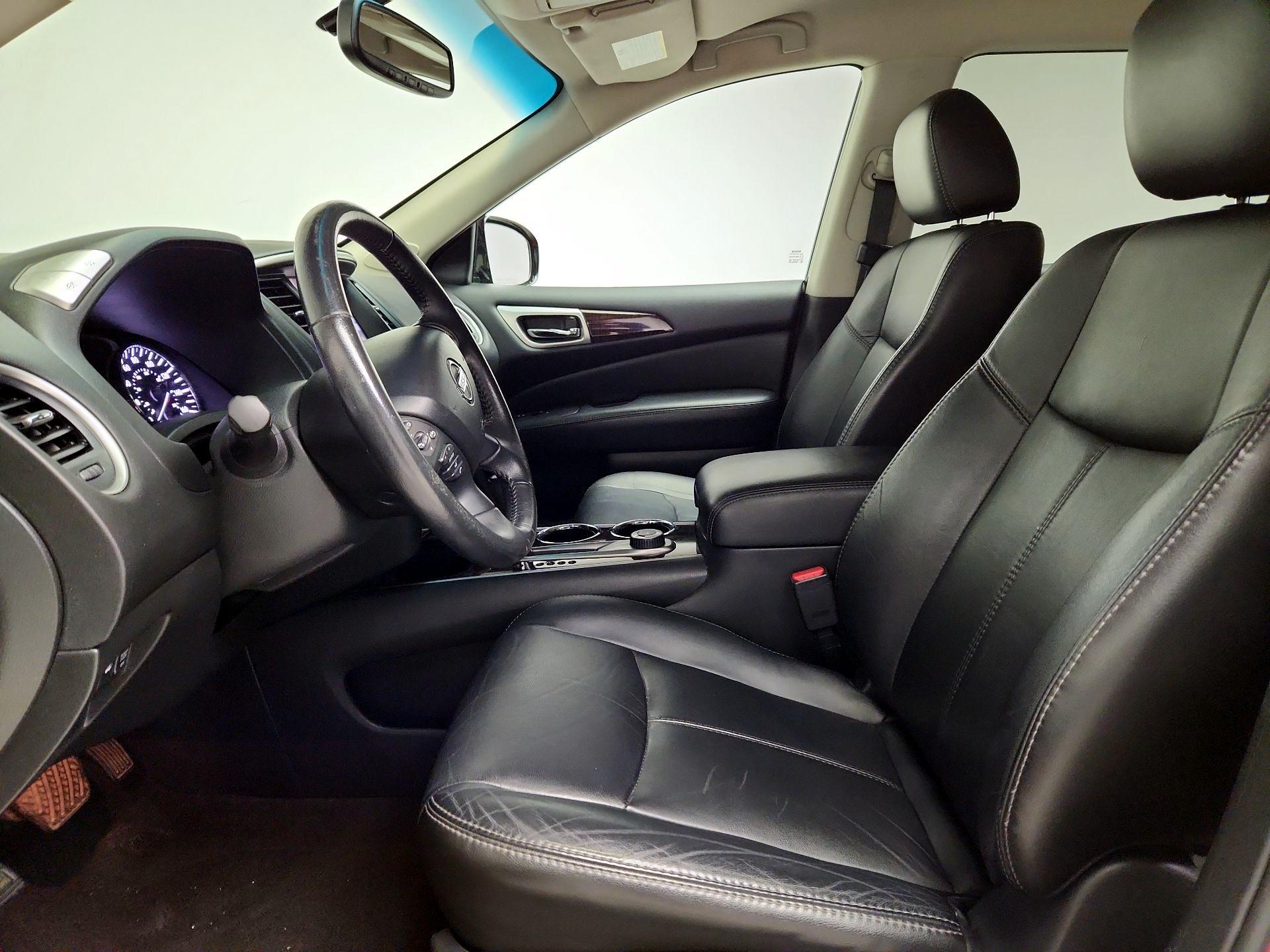 Thumbnail: 2014 Nissan Pathfinder - 11