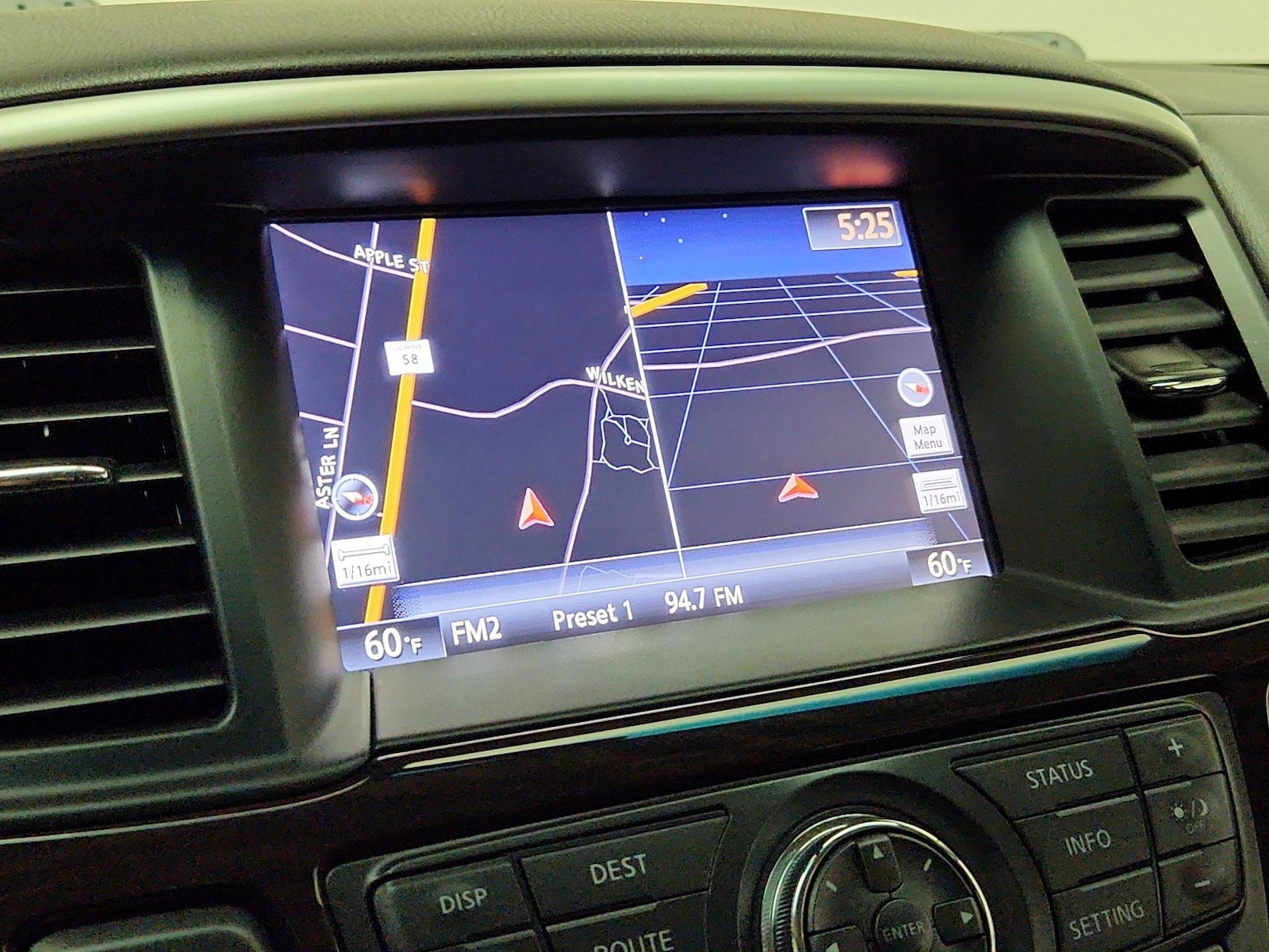 2014 Nissan Pathfinder SL - Photo 15