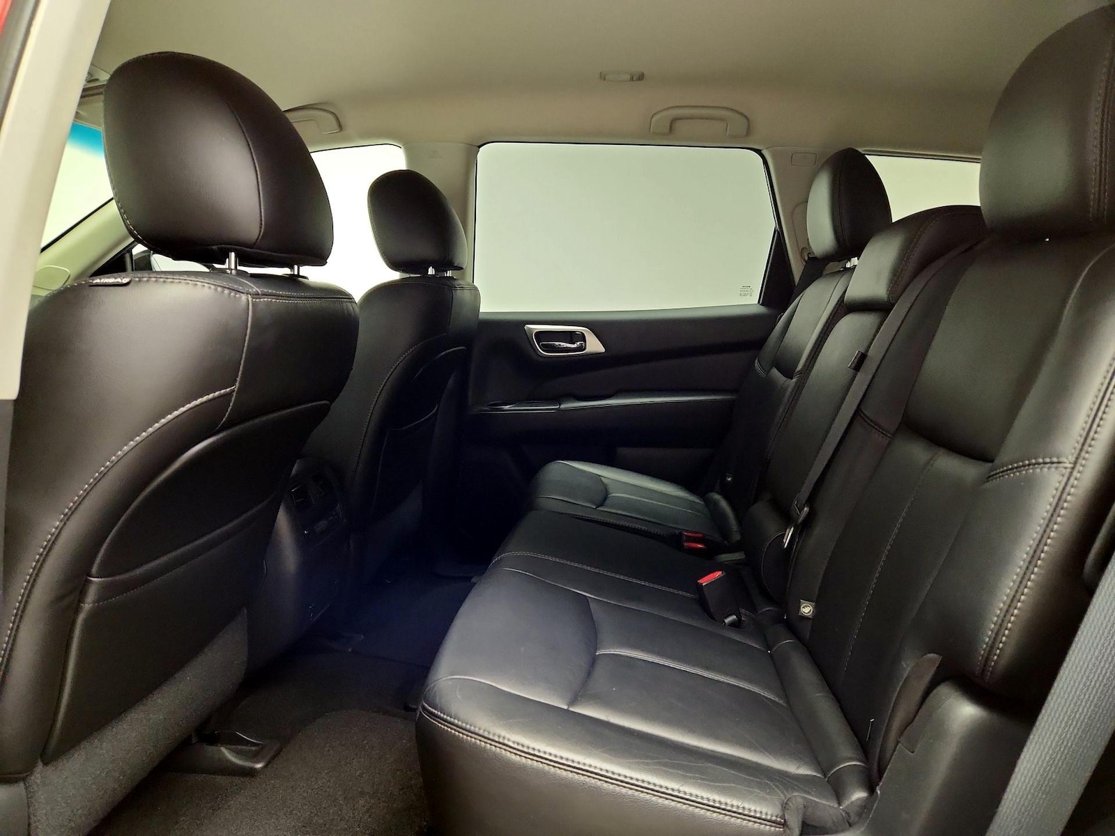 2014 Nissan Pathfinder SL - Photo 21