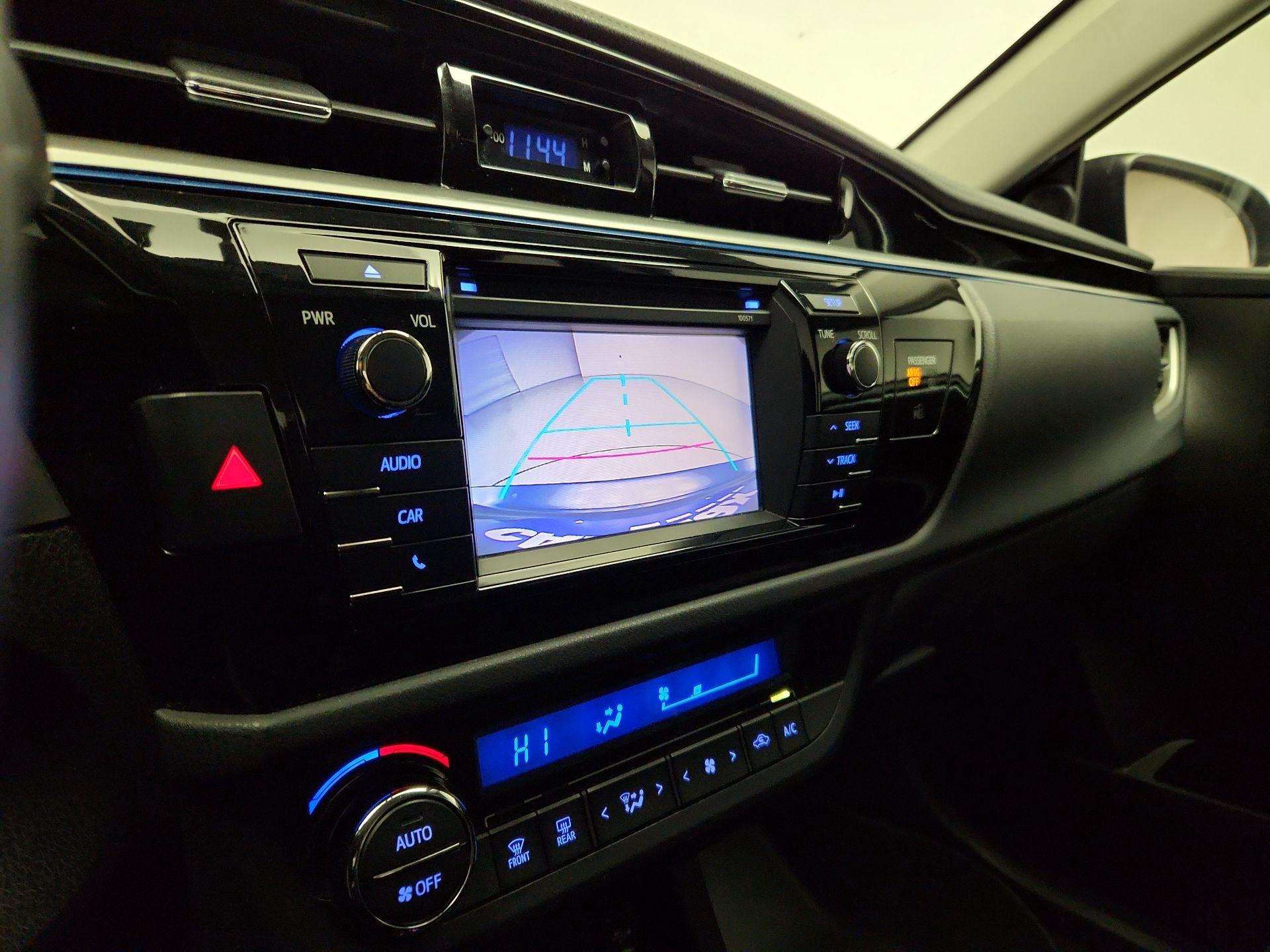 Thumbnail: 2016 Toyota Corolla - 14