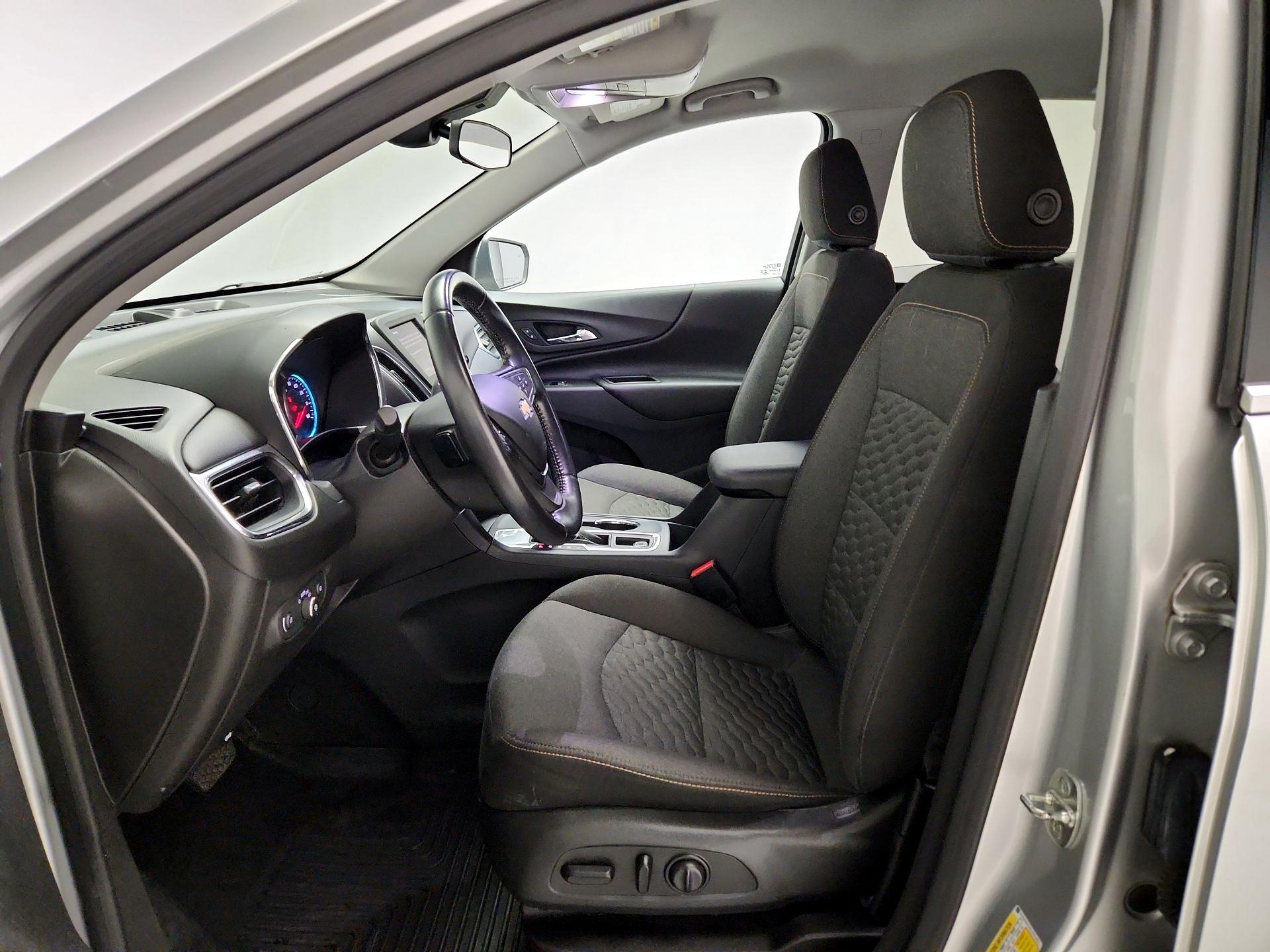 Thumbnail: 2020 Chevrolet Equinox - 11