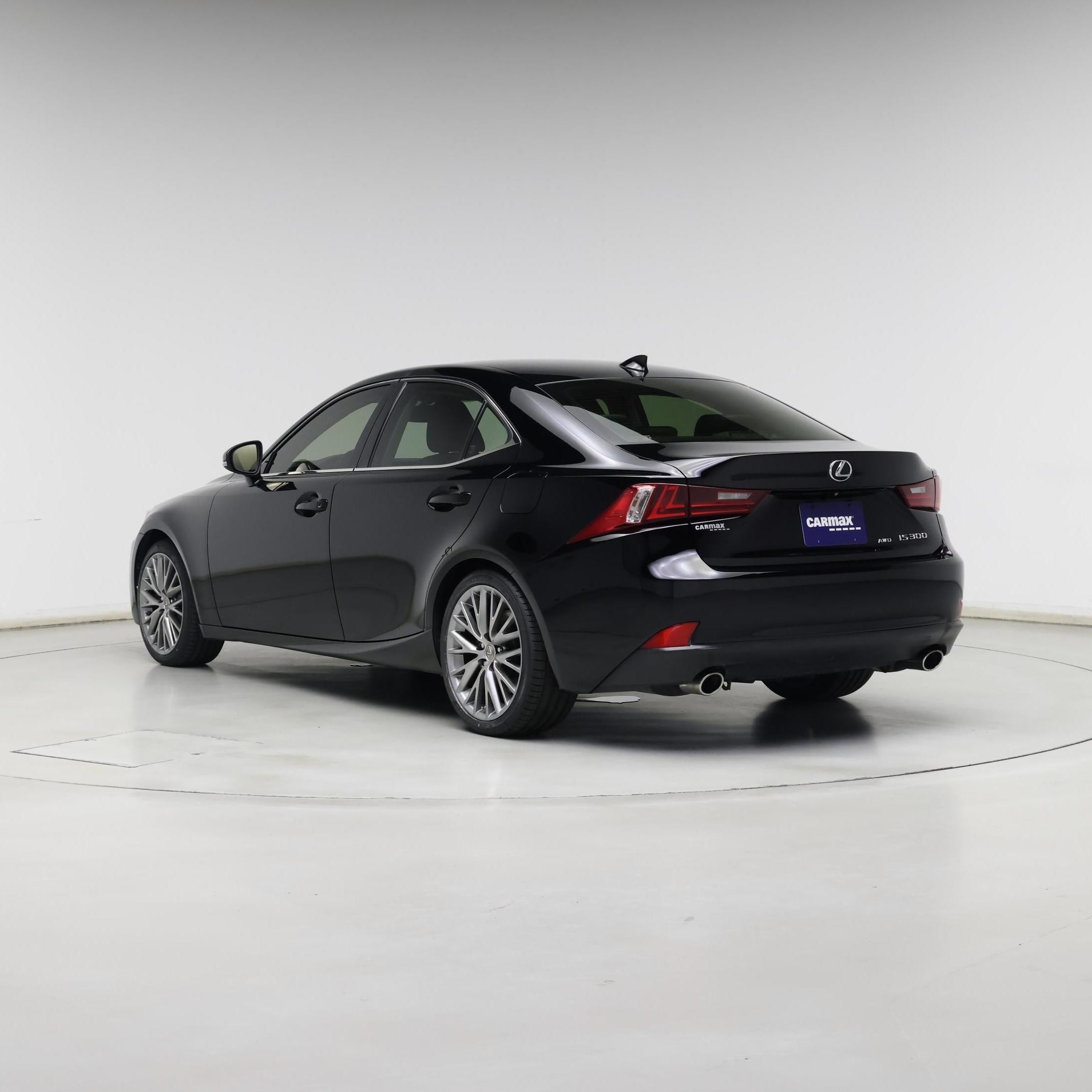 Thumbnail: 2016 Lexus IS - 2