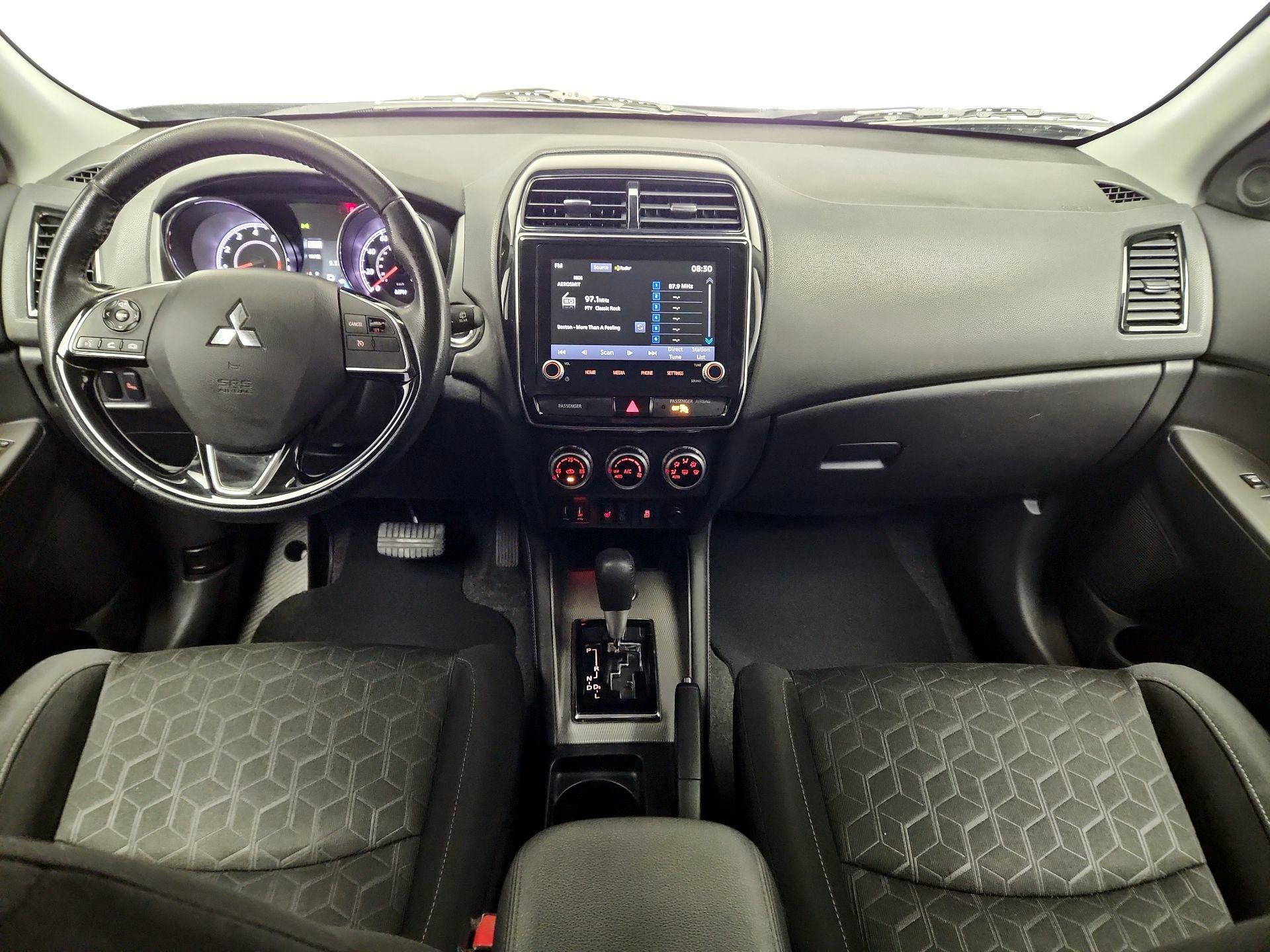 Thumbnail: 2020 Mitsubishi Outlander Sport - 9