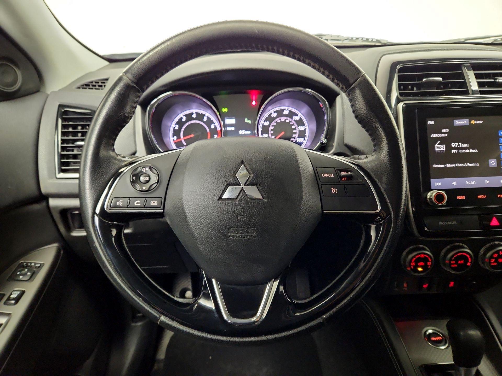 Thumbnail: 2020 Mitsubishi Outlander Sport - 10