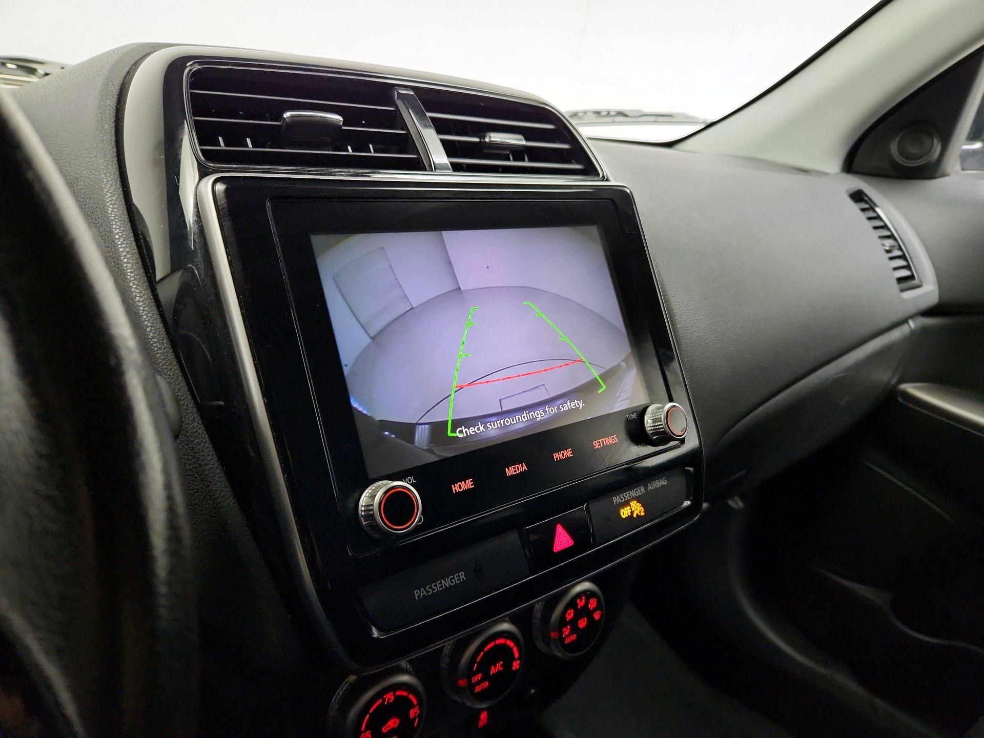 Thumbnail: 2020 Mitsubishi Outlander Sport - 14