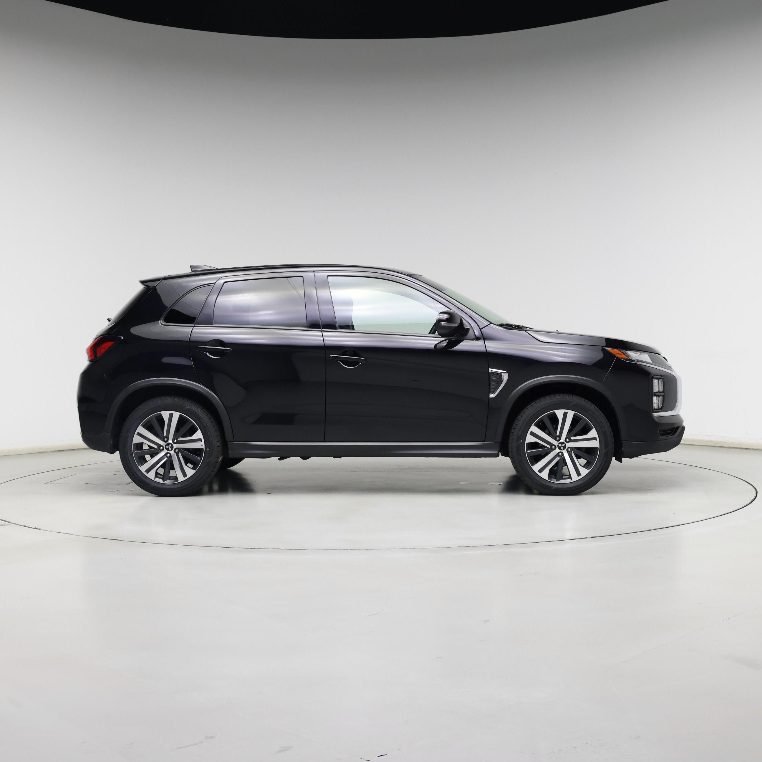 Thumbnail: 2020 Mitsubishi Outlander Sport - 7