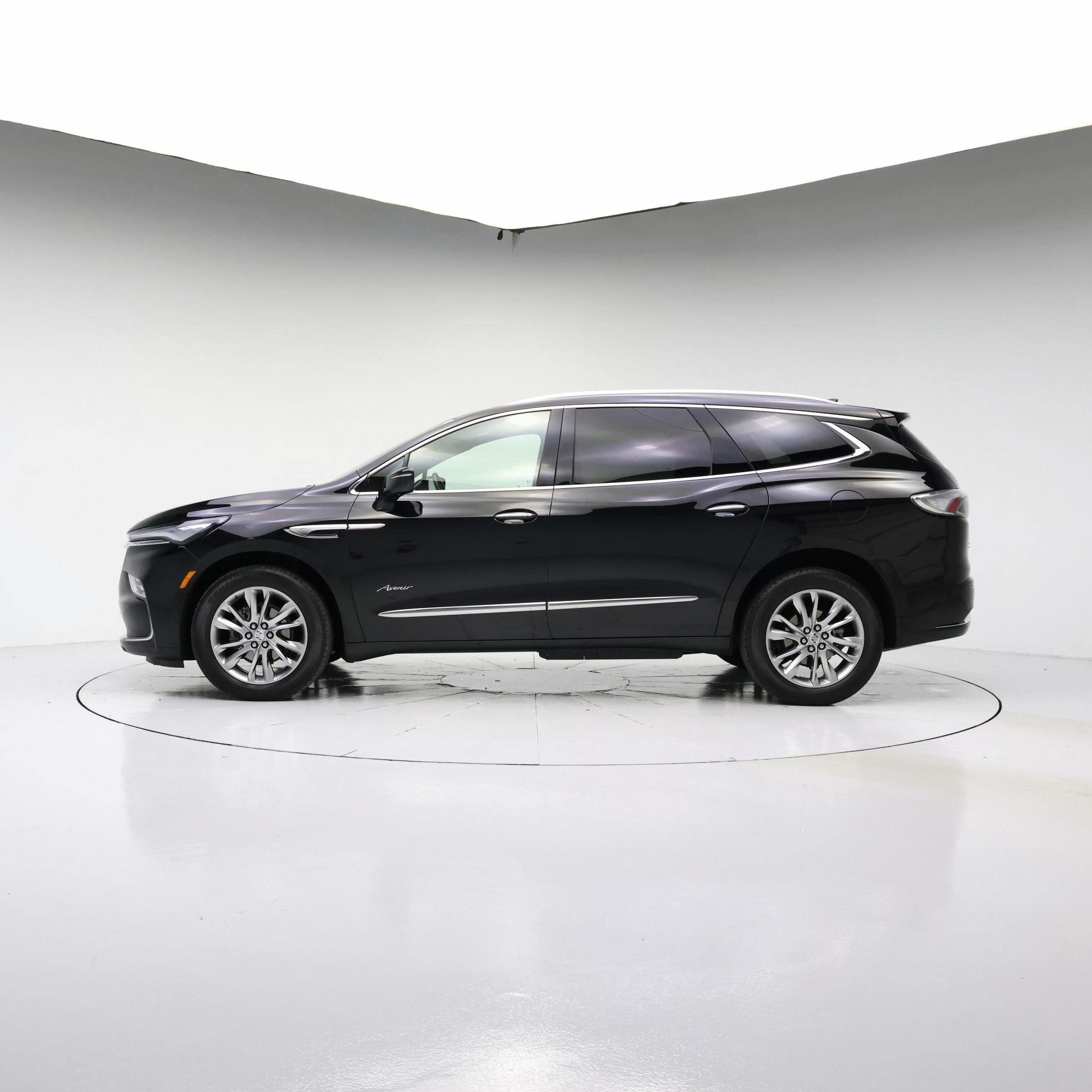 Thumbnail: 2023 Buick Enclave - 3