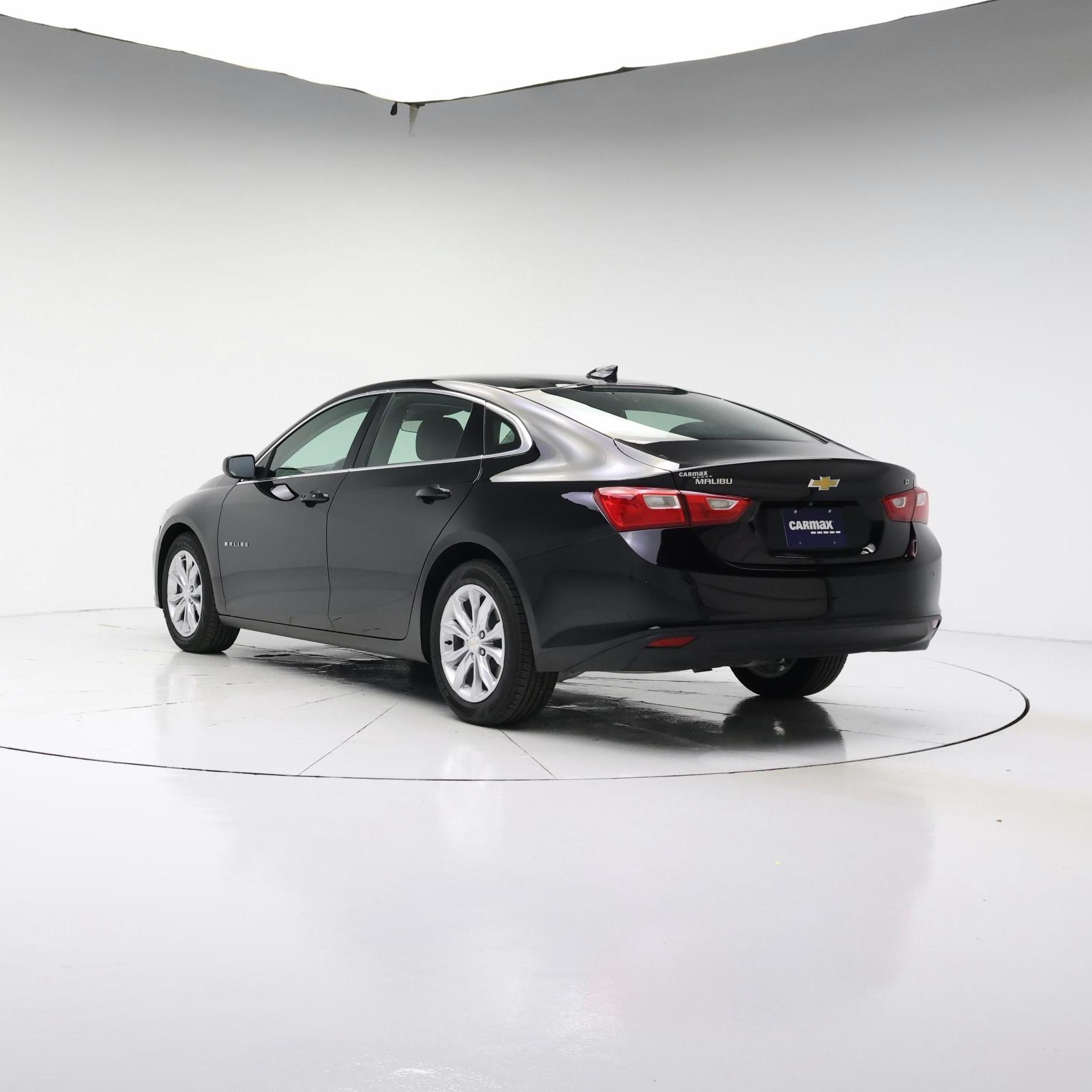 Thumbnail: 2024 Chevrolet Malibu - 2