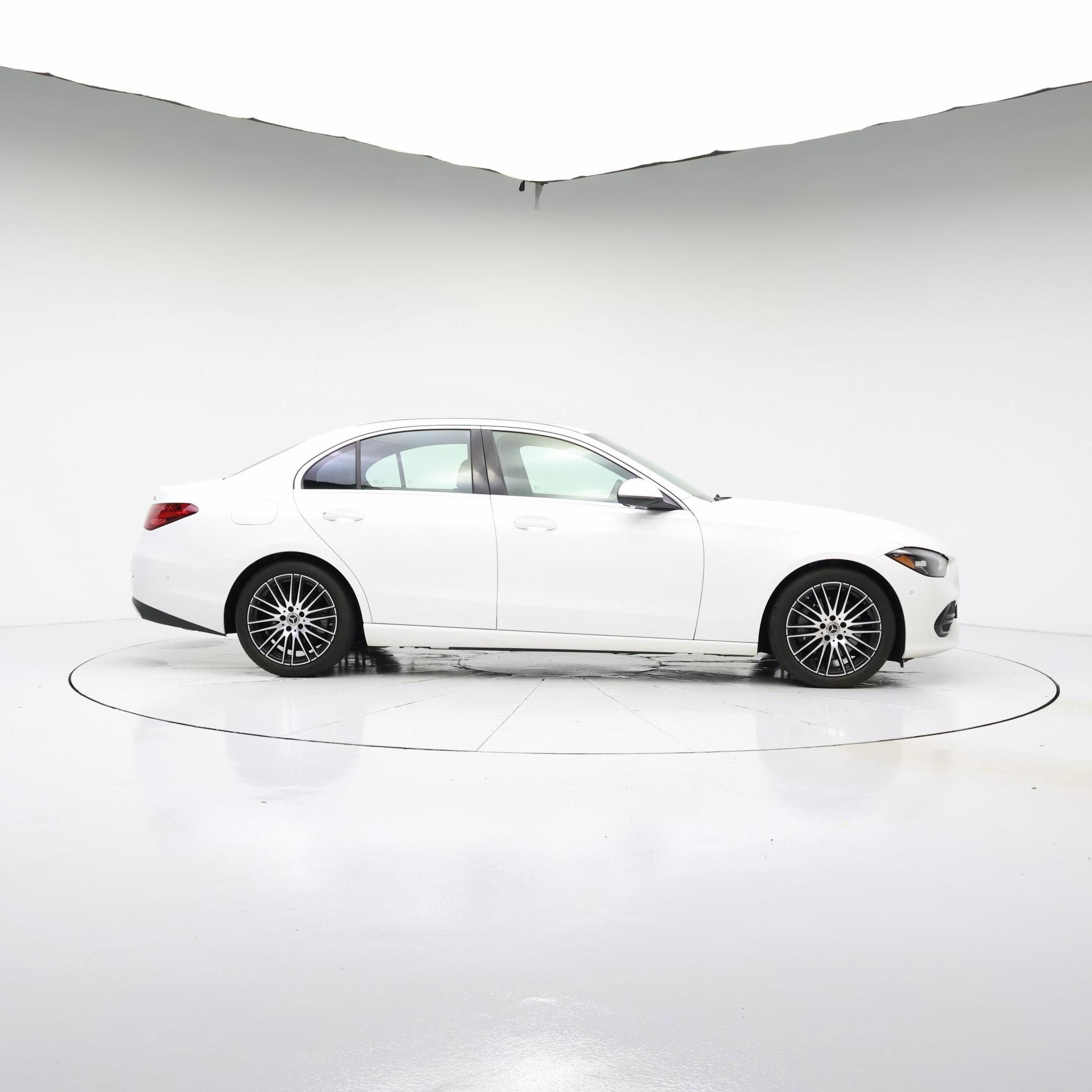 Thumbnail: 2024 Mercedes-Benz C-Class - 7