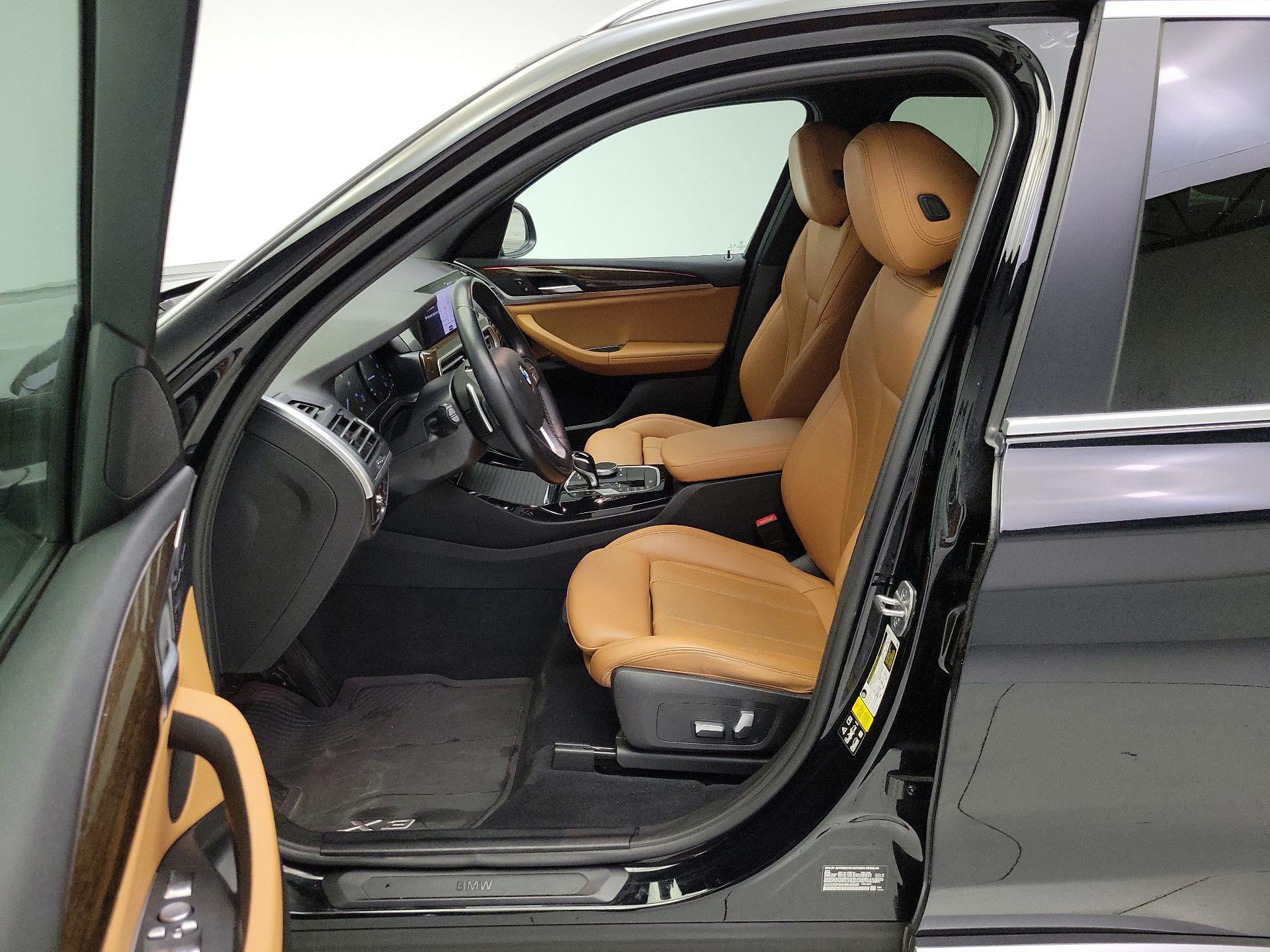 Thumbnail: 2022 BMW X3 - 11