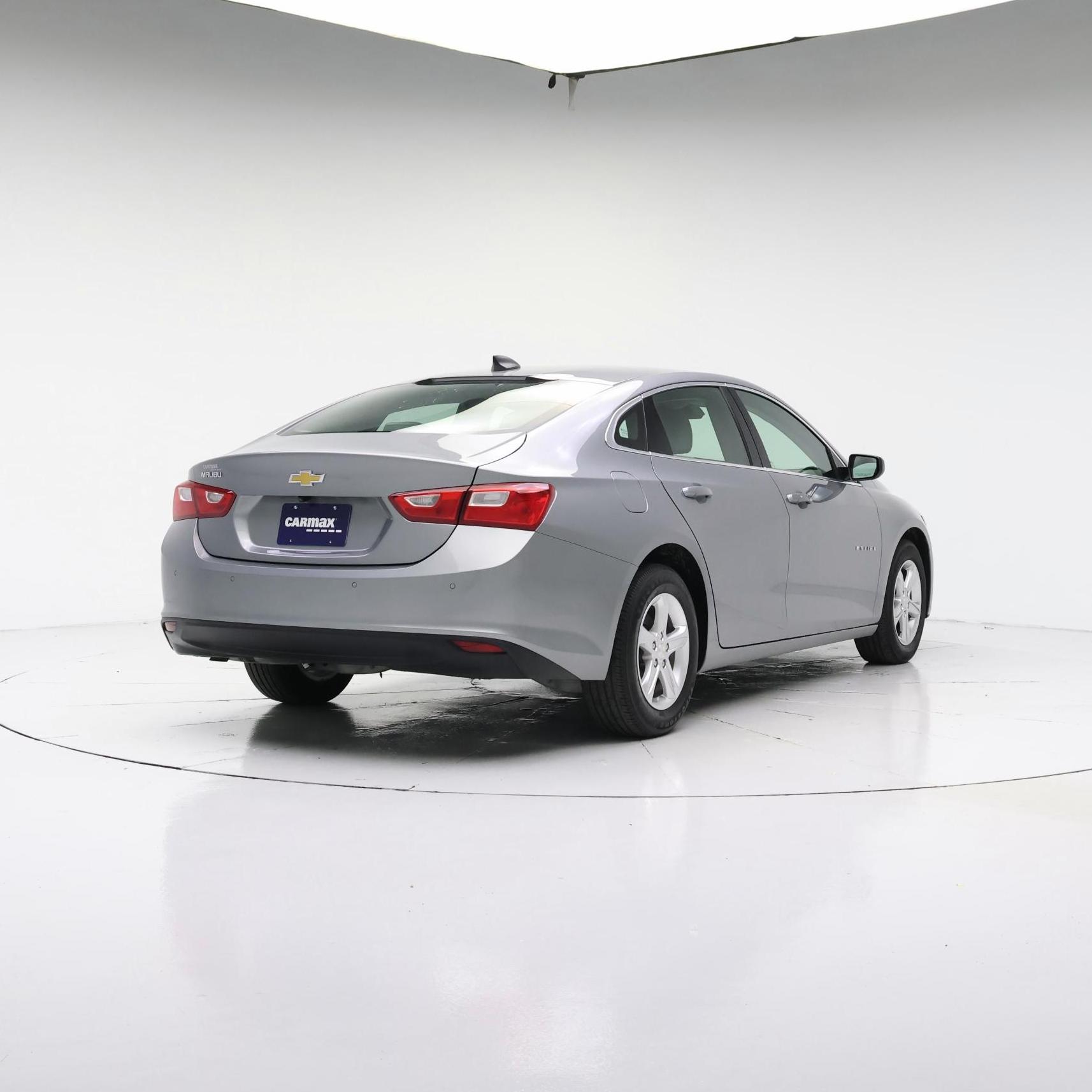 Thumbnail: 2023 Chevrolet Malibu - 8