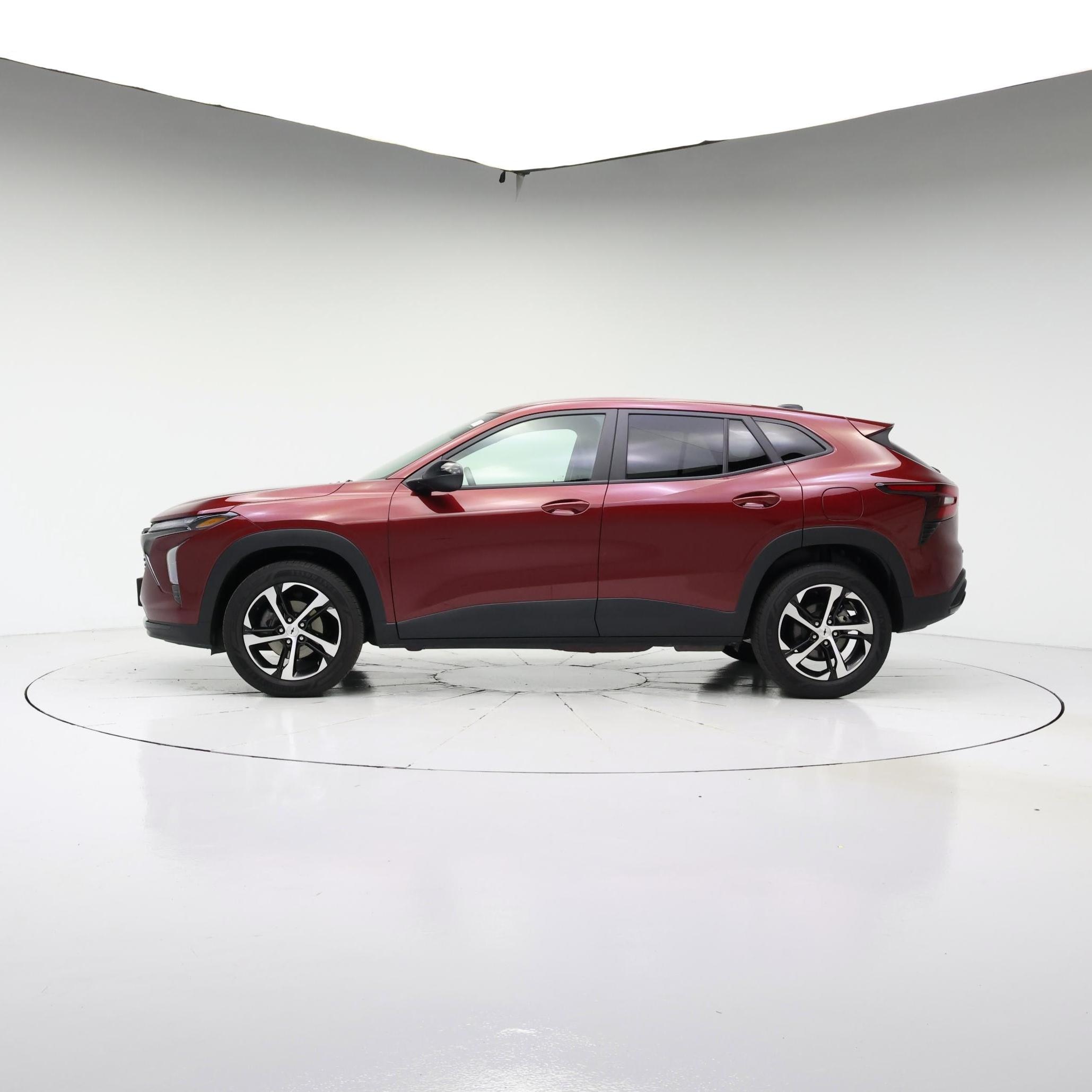 Thumbnail: 2024 Chevrolet Trax - 3