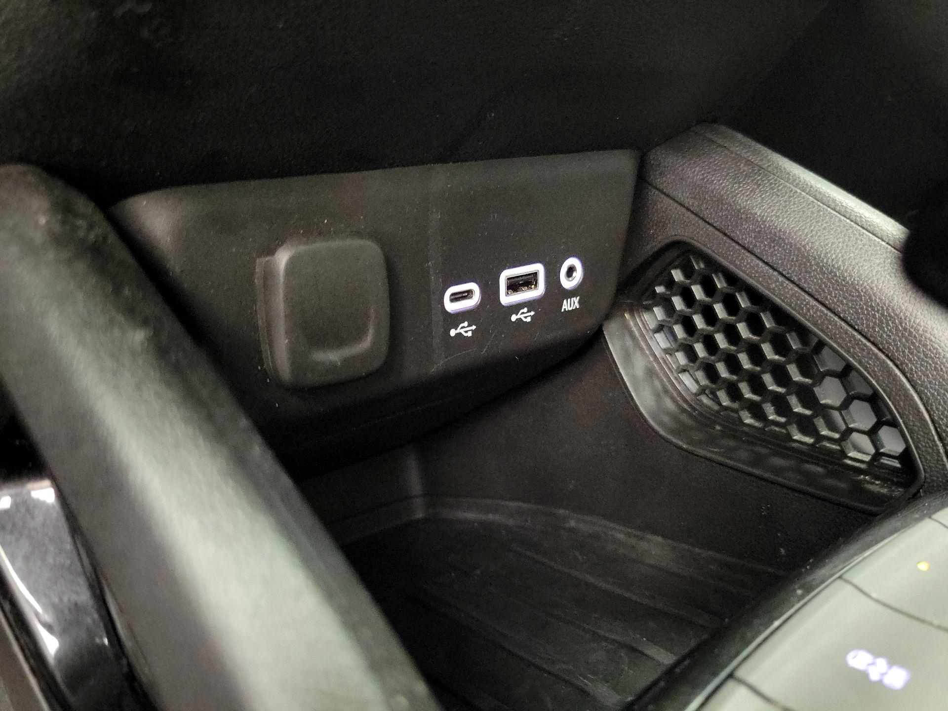 Thumbnail: 2021 Chevrolet TrailBlazer - 18