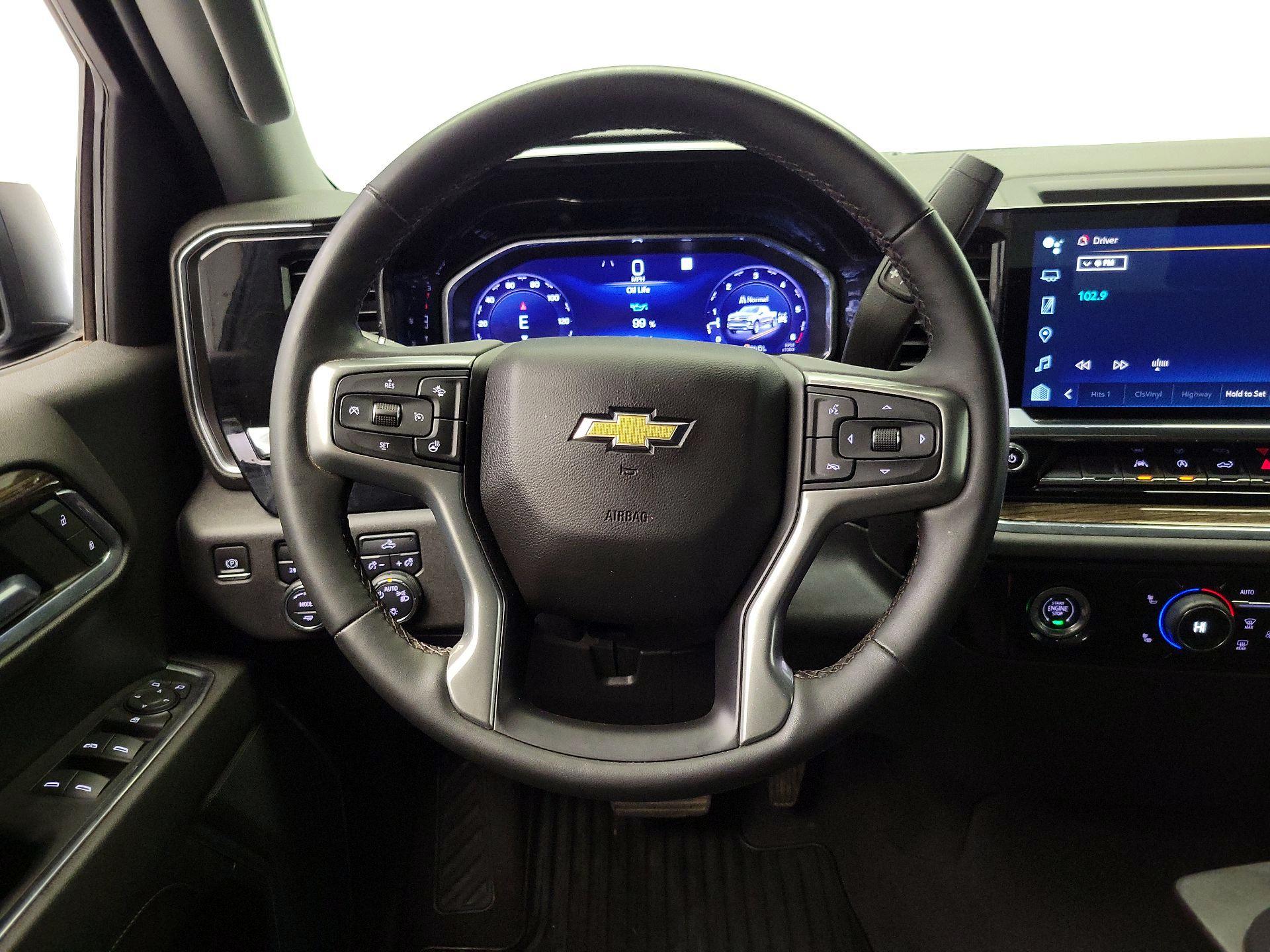 Thumbnail: 2023 Chevrolet Silverado 1500 - 10