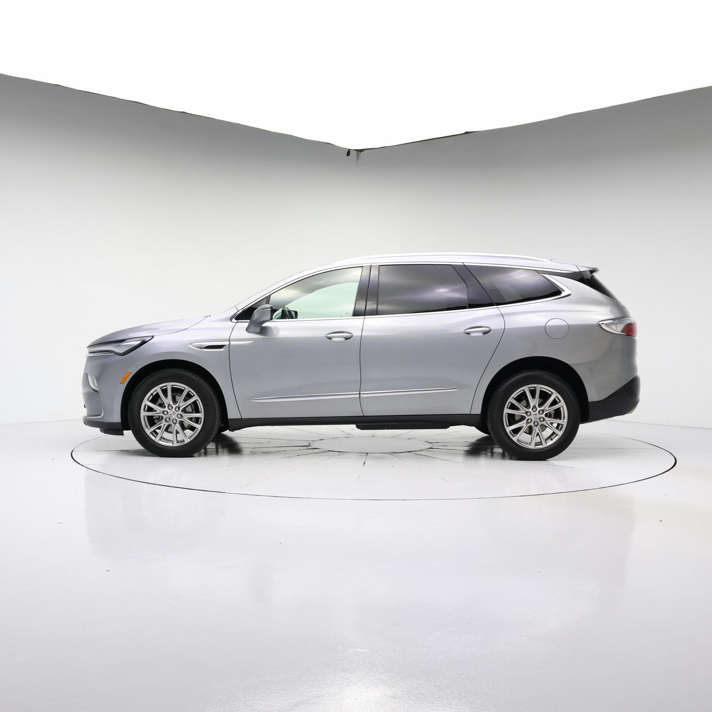 Thumbnail: 2023 Buick Enclave - 3