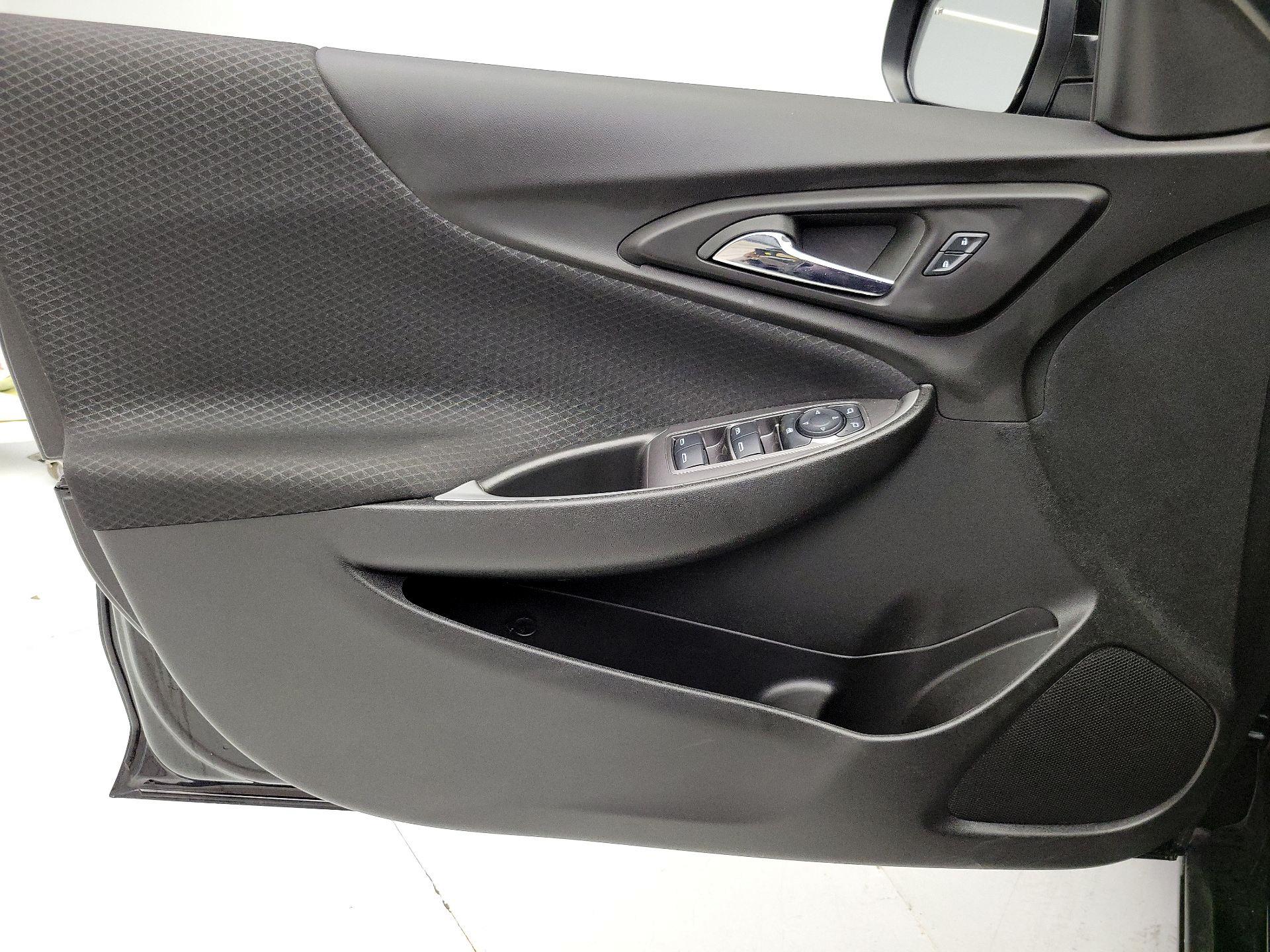 Thumbnail: 2025 Chevrolet Malibu - 12