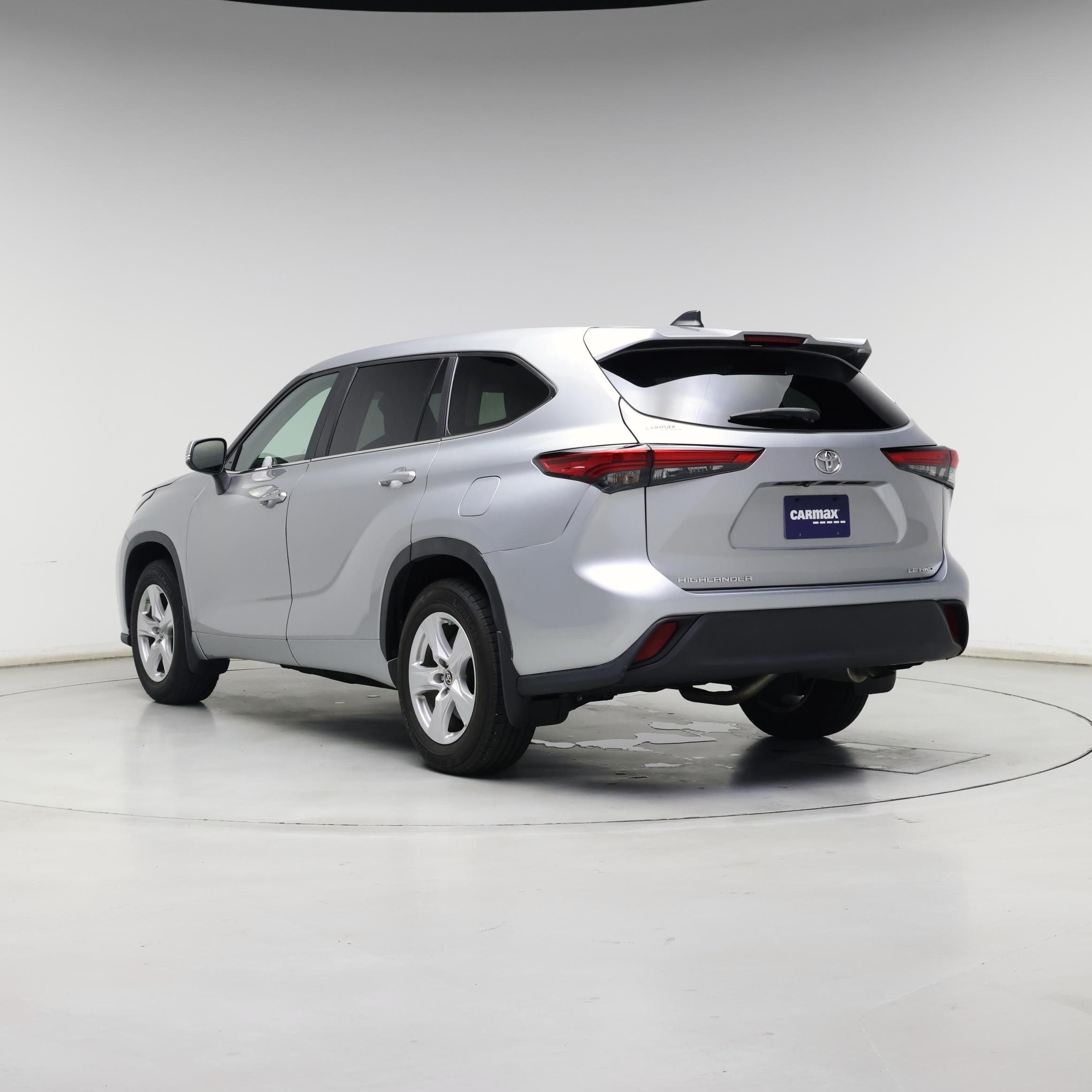 Thumbnail: 2023 Toyota Highlander - 2