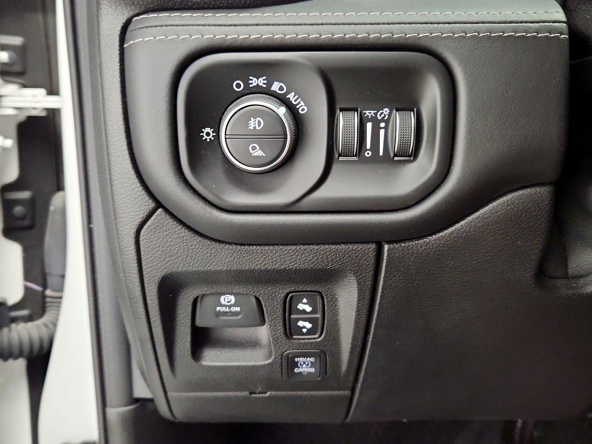 Thumbnail: 2020 RAM 1500 - 13